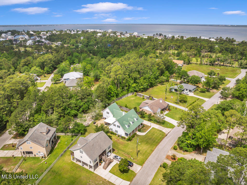 630 Royal Oak Drive Property Photo 57