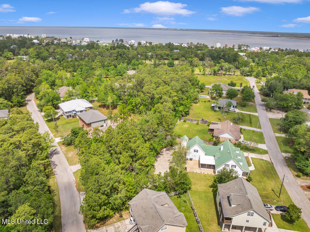 630 Royal Oak Drive Property Photo 62