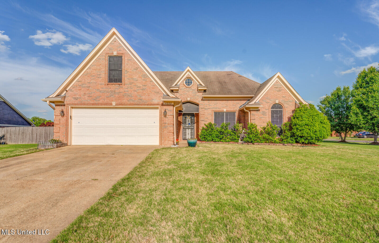 6222 Ravenwood Cove Property Photo 1