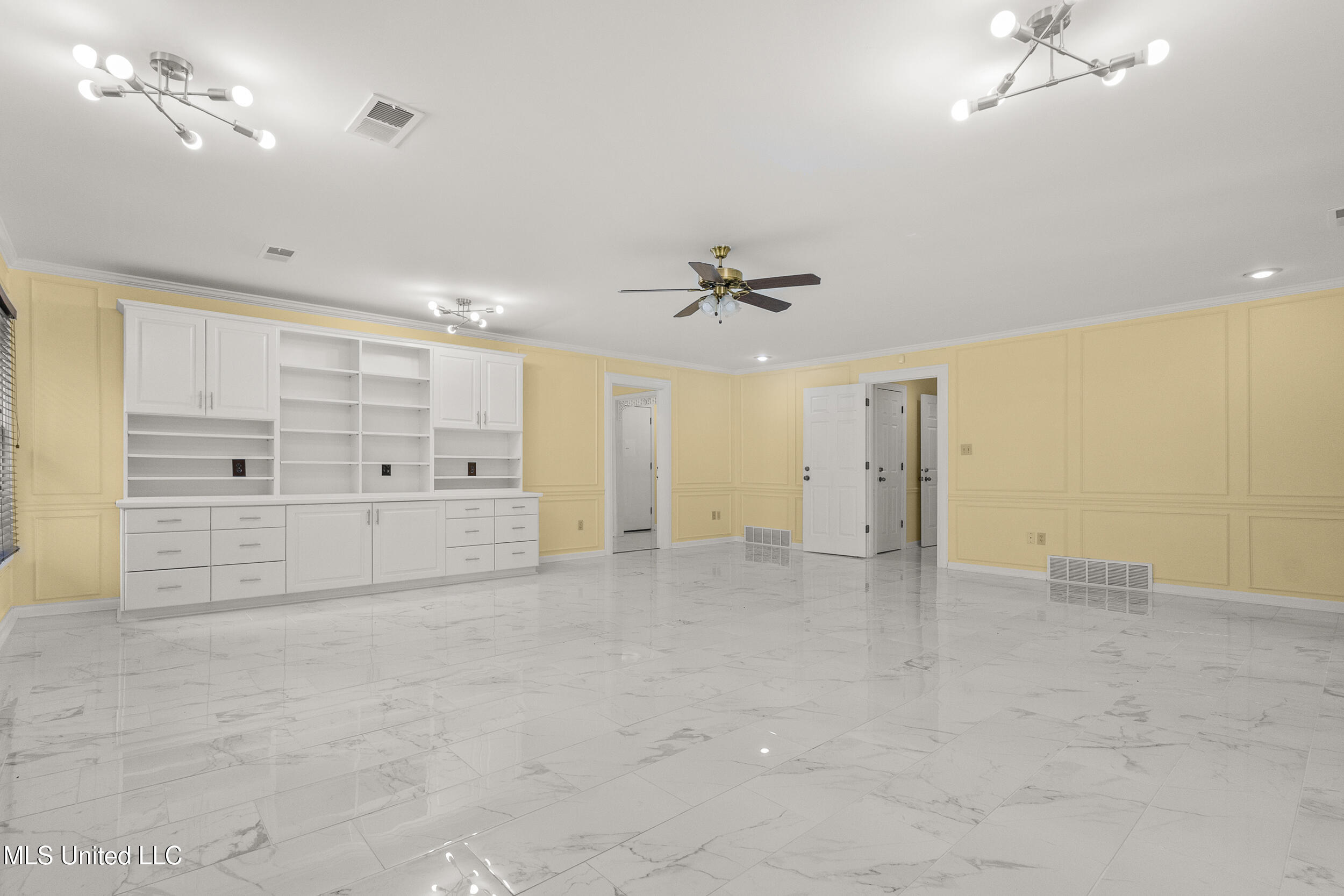 1590 Epping Forest Drive Property Photo 29
