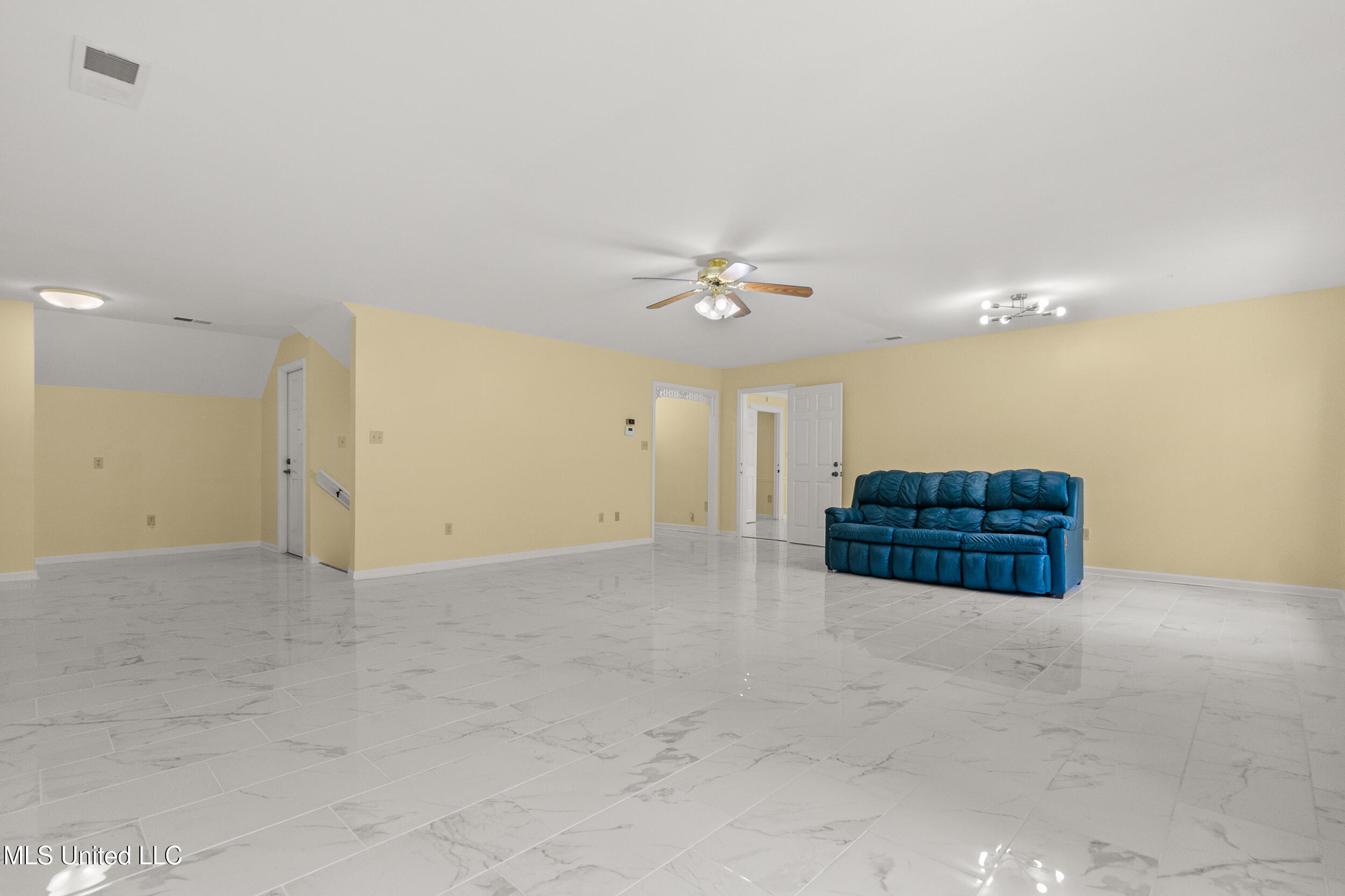 1590 Epping Forest Drive Property Photo 31