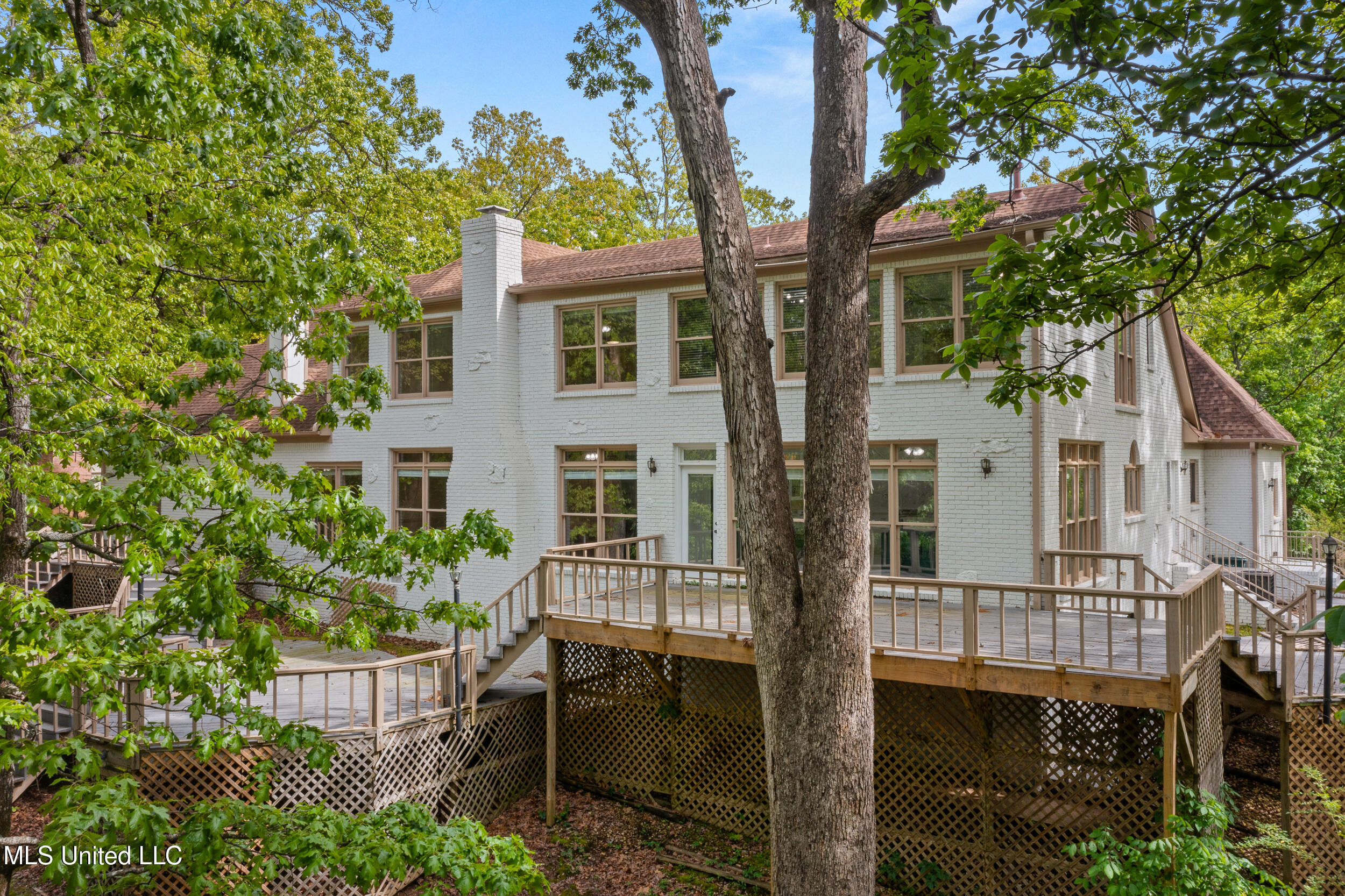1590 Epping Forest Drive Property Photo 45