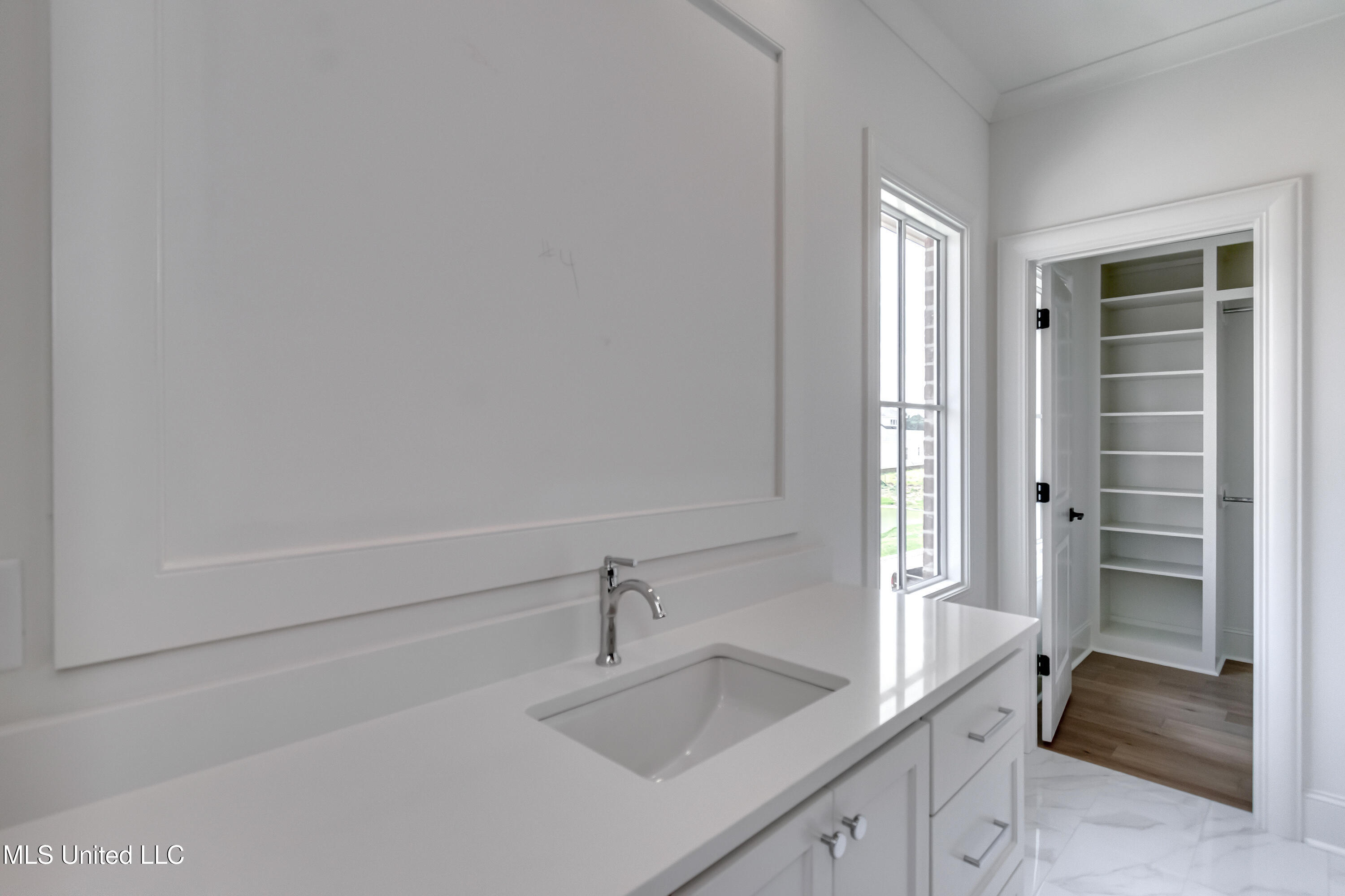 119 Commonwealth Drive Property Photo 61