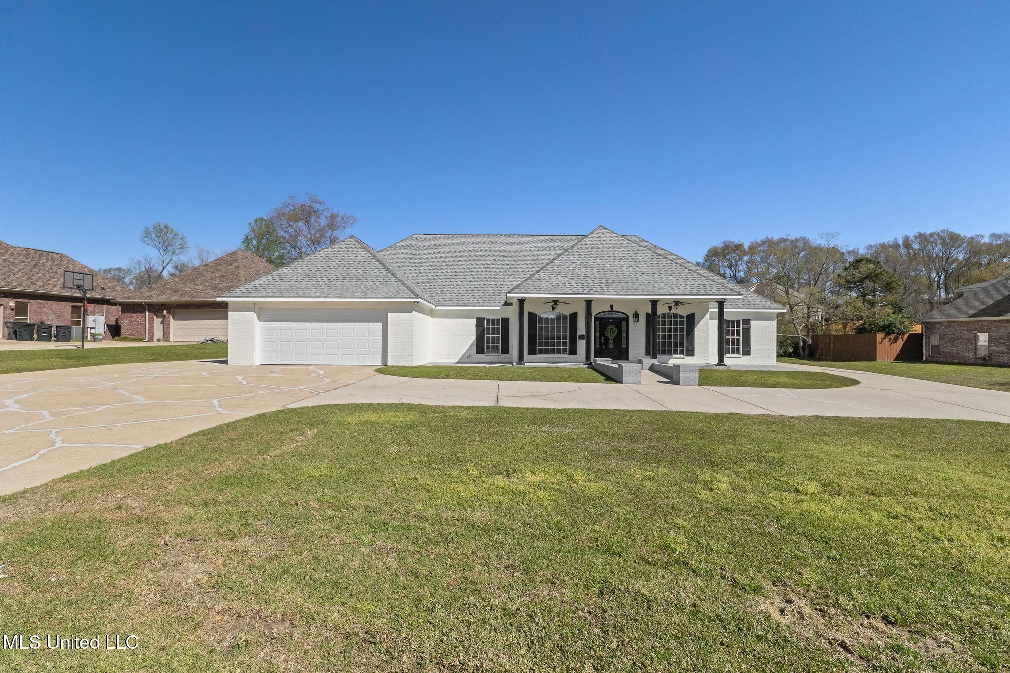 98 Morrell Circle Property Photo 1