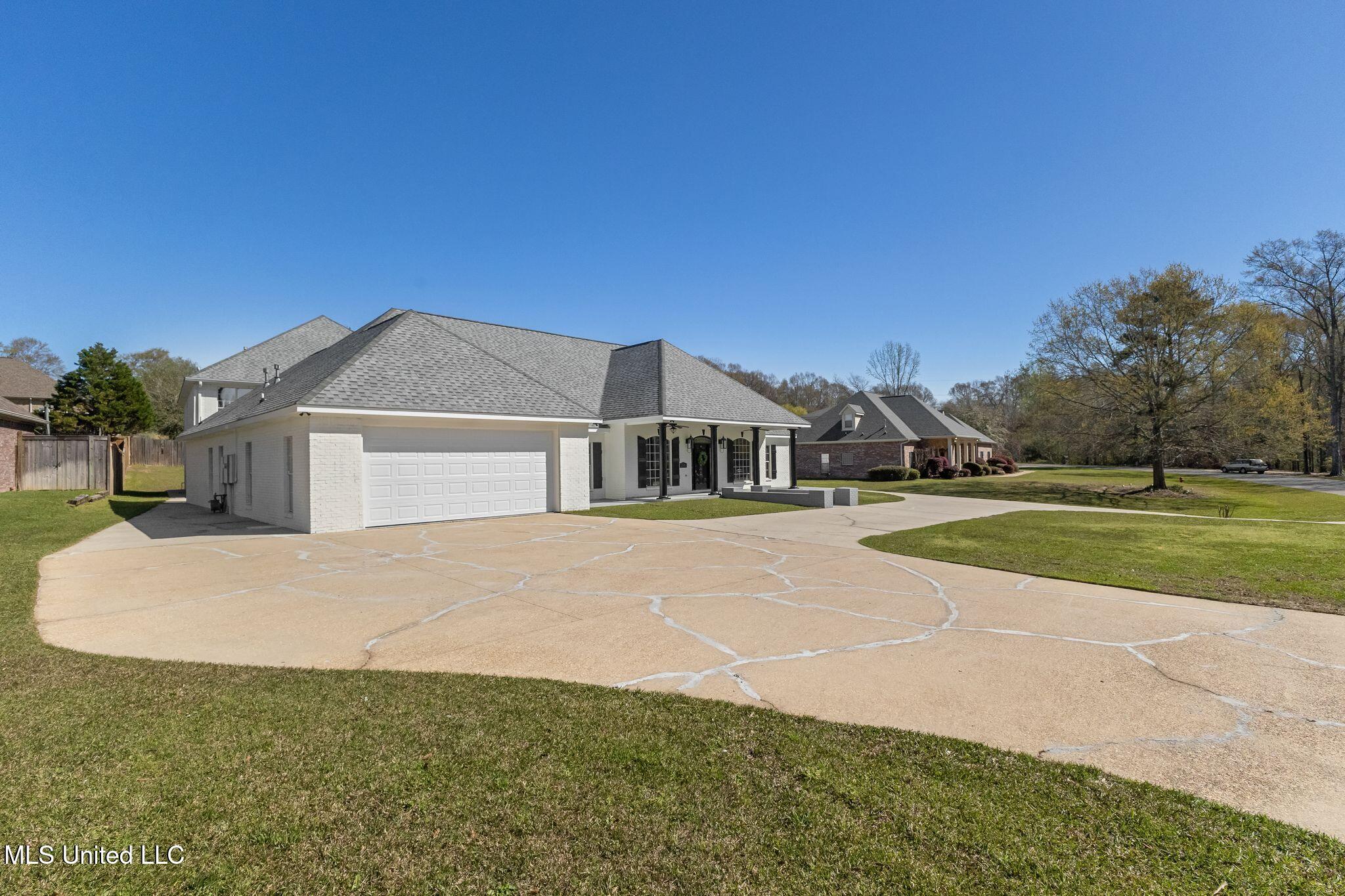 98 Morrell Circle Property Photo 4