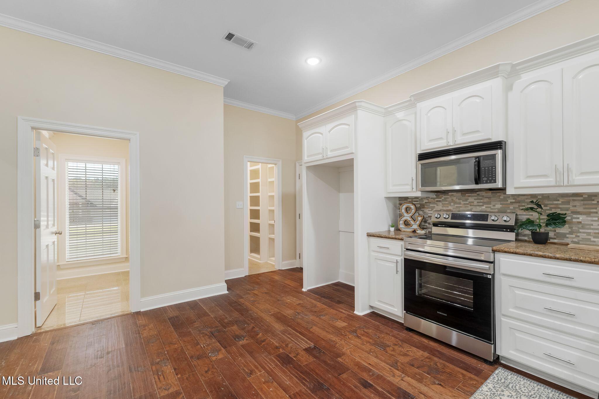 98 Morrell Circle Property Photo 17