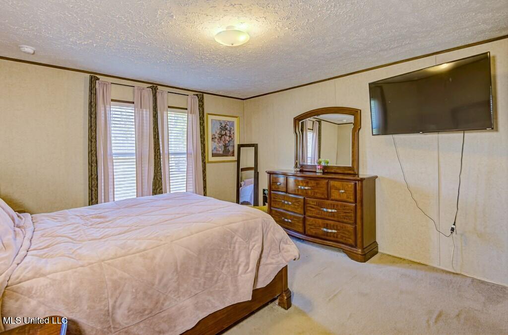 1037 Courtney Road Property Photo 21
