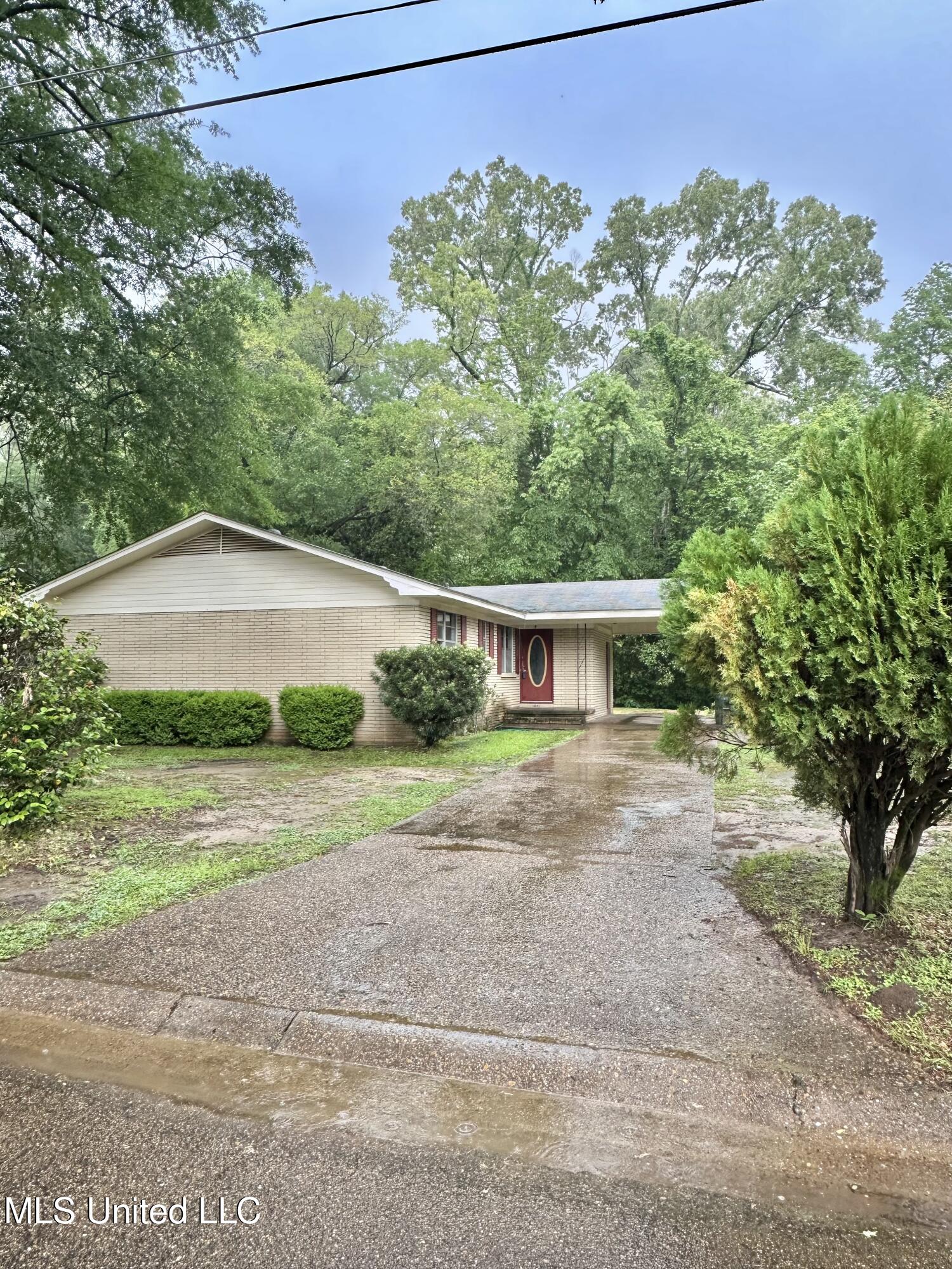 9 Woodside Court Property Photo 1