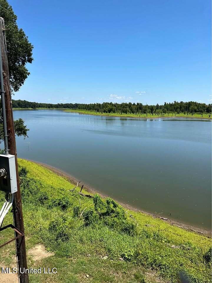 1123 Deer Park Rd. Road Property Photo 3