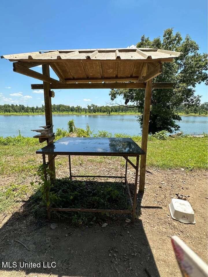 1123 Deer Park Rd. Road Property Photo 6