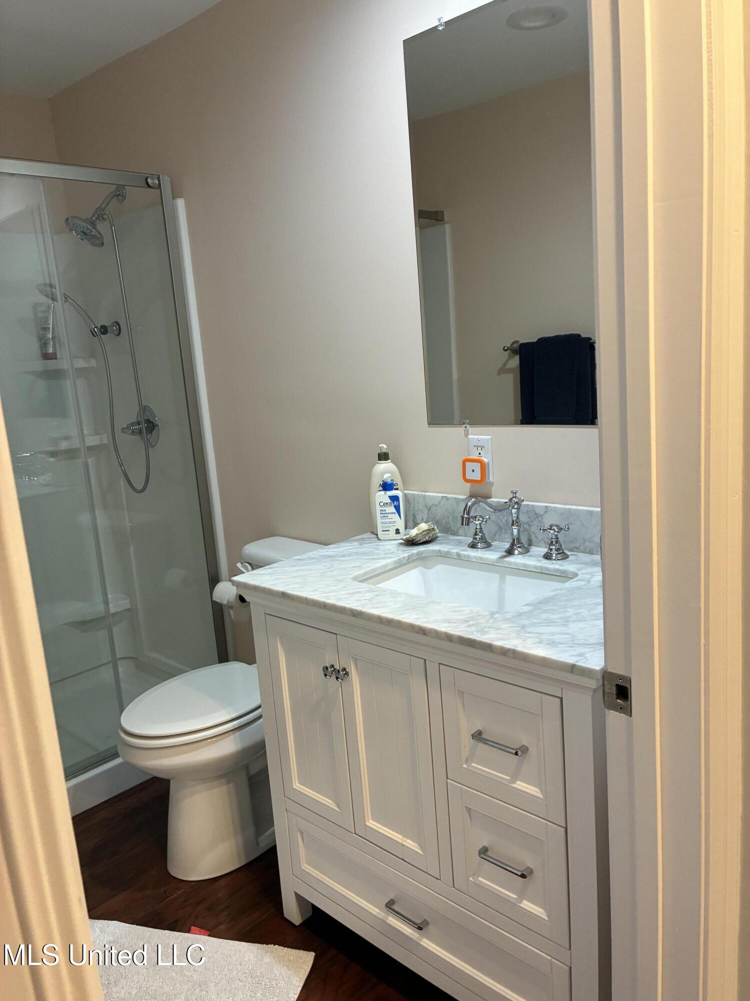 6327 Pontiac Drive Property Photo 16