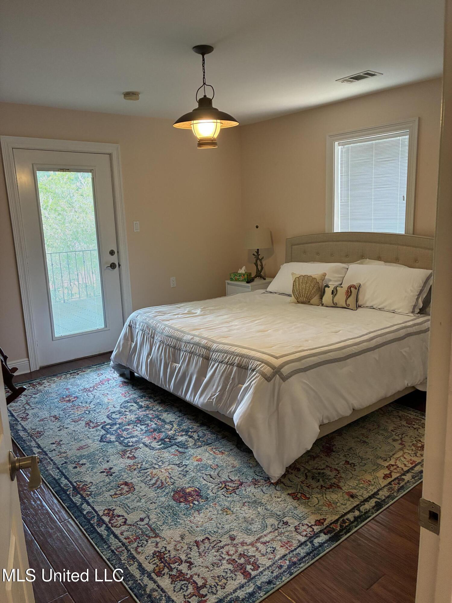 6327 Pontiac Drive Property Photo 17