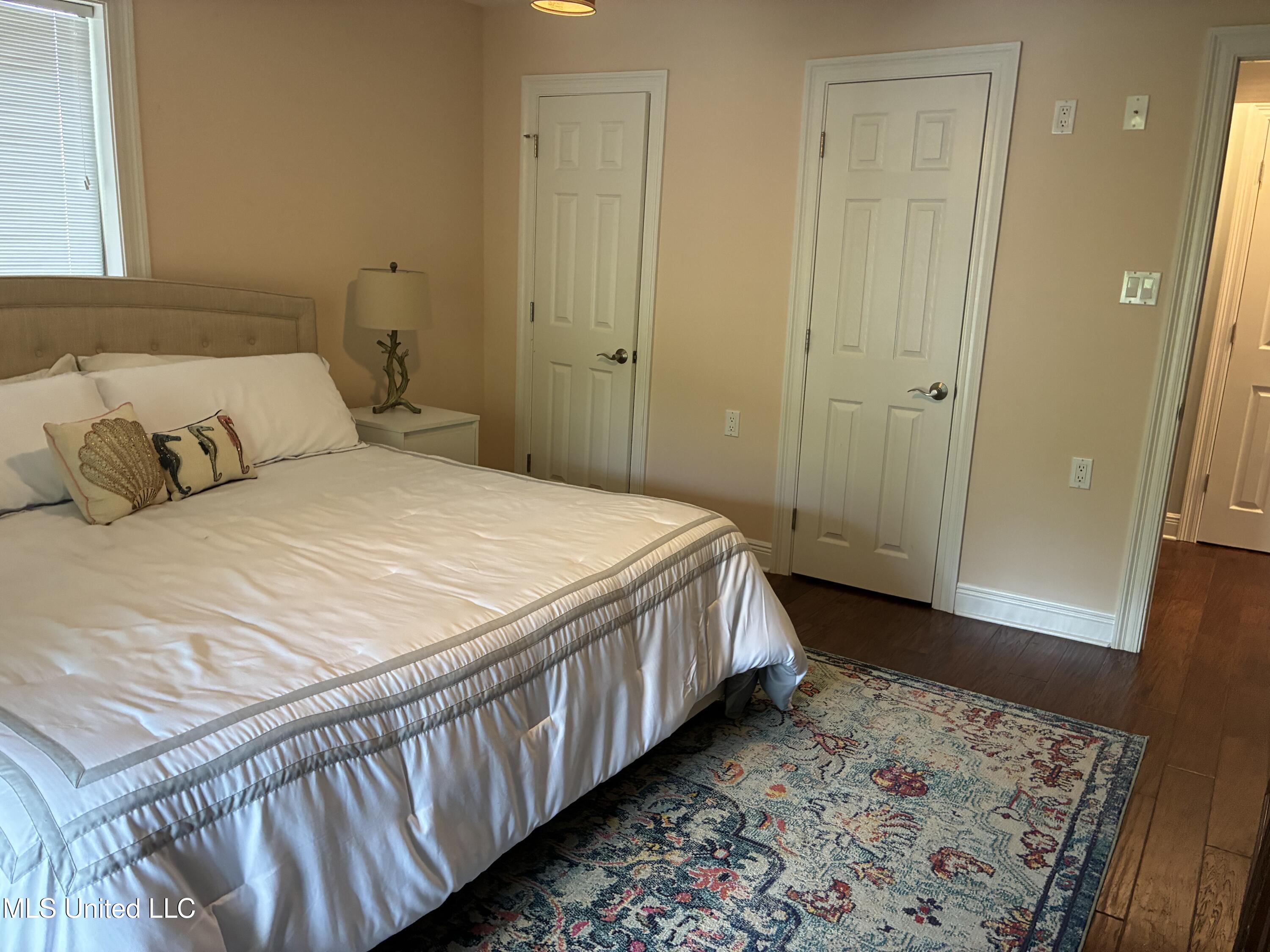 6327 Pontiac Drive Property Photo 18