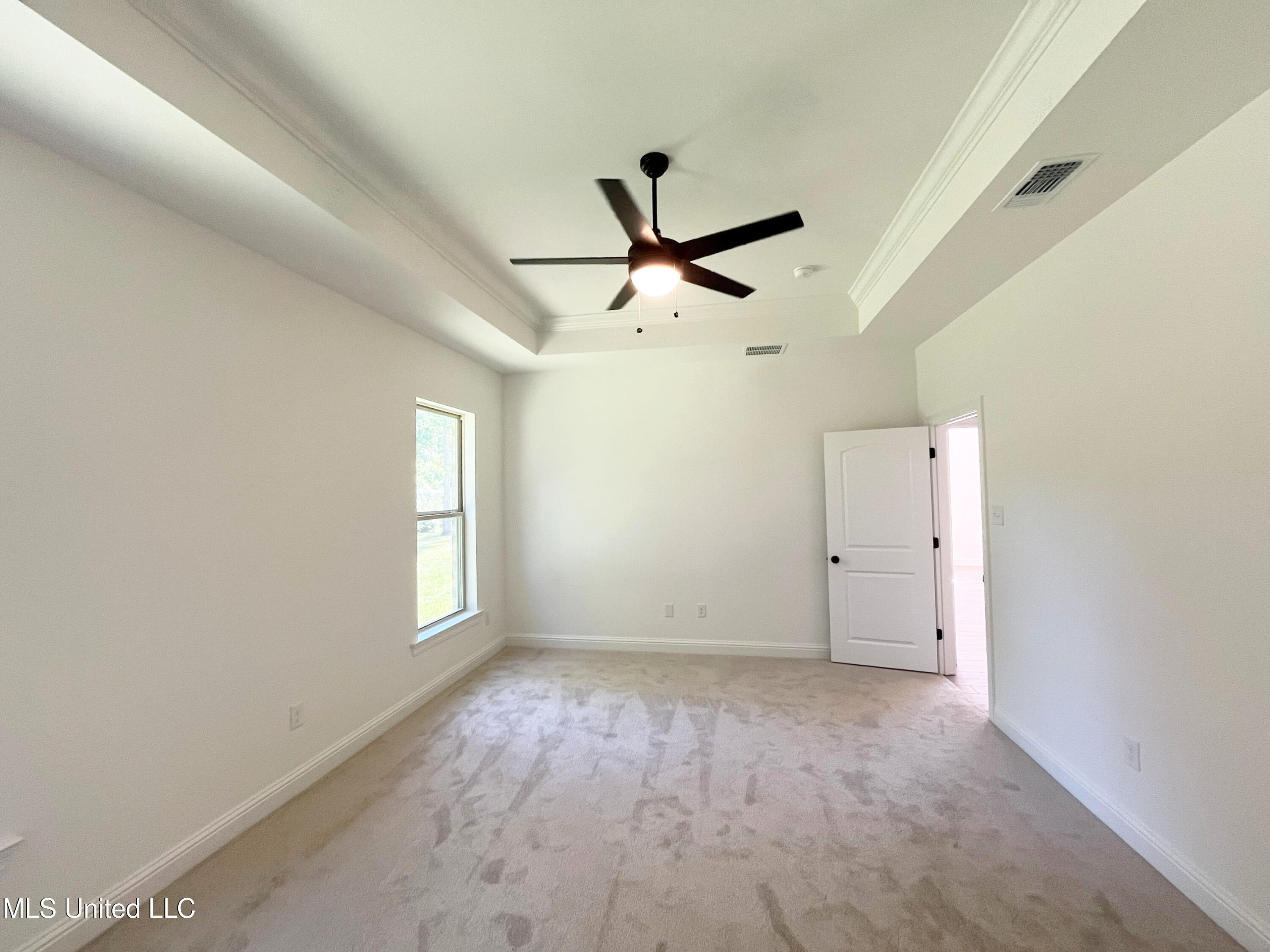 12158 Parc Aux Chenes Property Photo 10