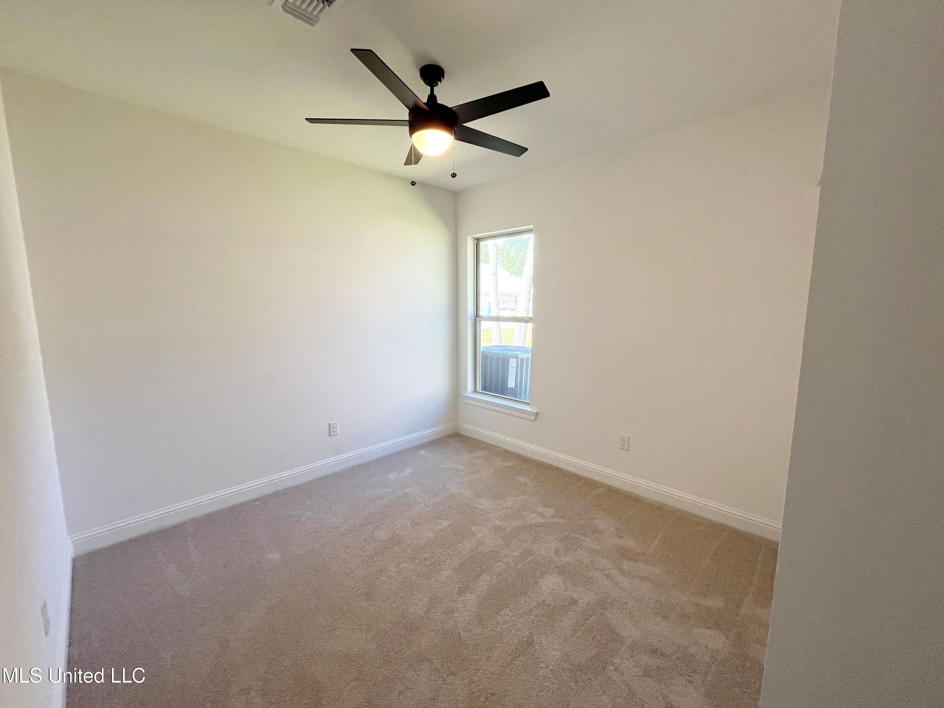 12158 Parc Aux Chenes Property Photo 15