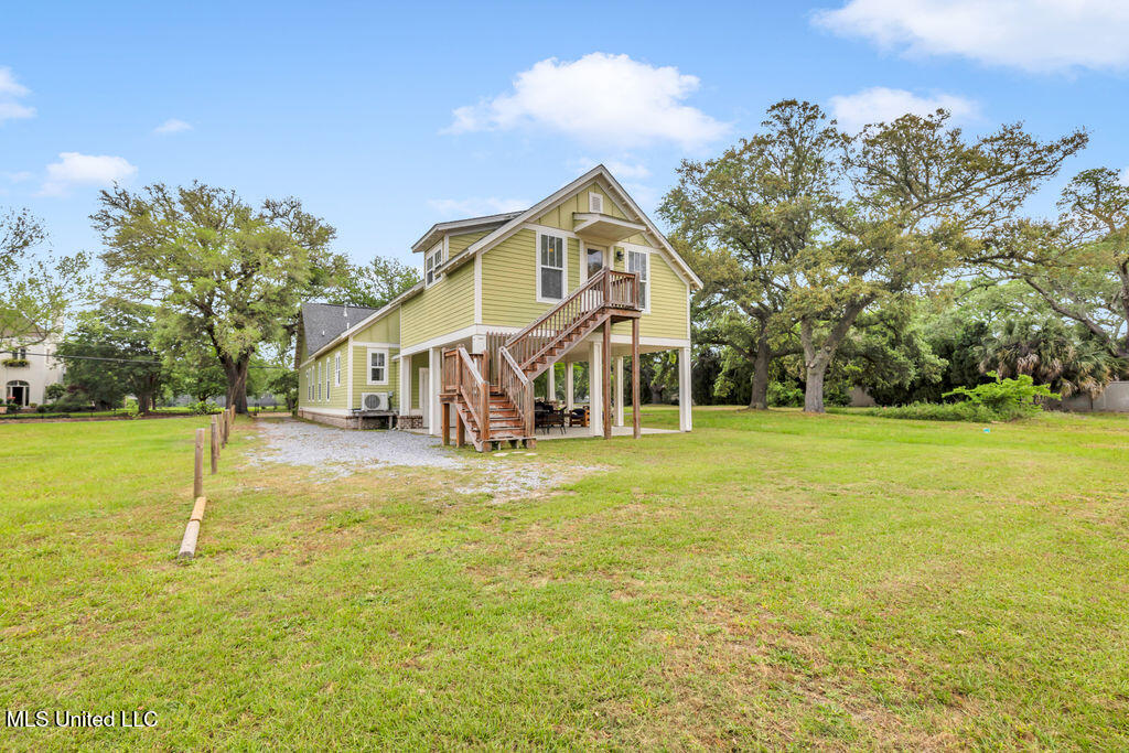 1117 2nd Street Property Photo 32