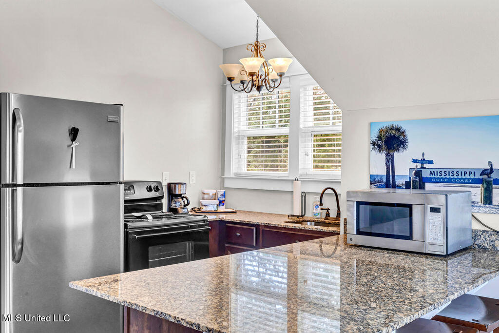1117 2nd Street Property Photo 37