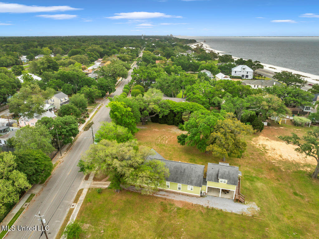 1117 2nd Street Property Photo 42