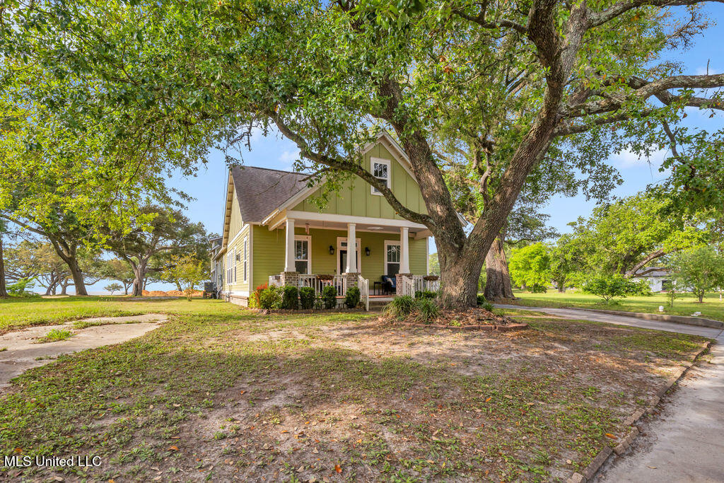 1117 2nd Street Property Photo 47