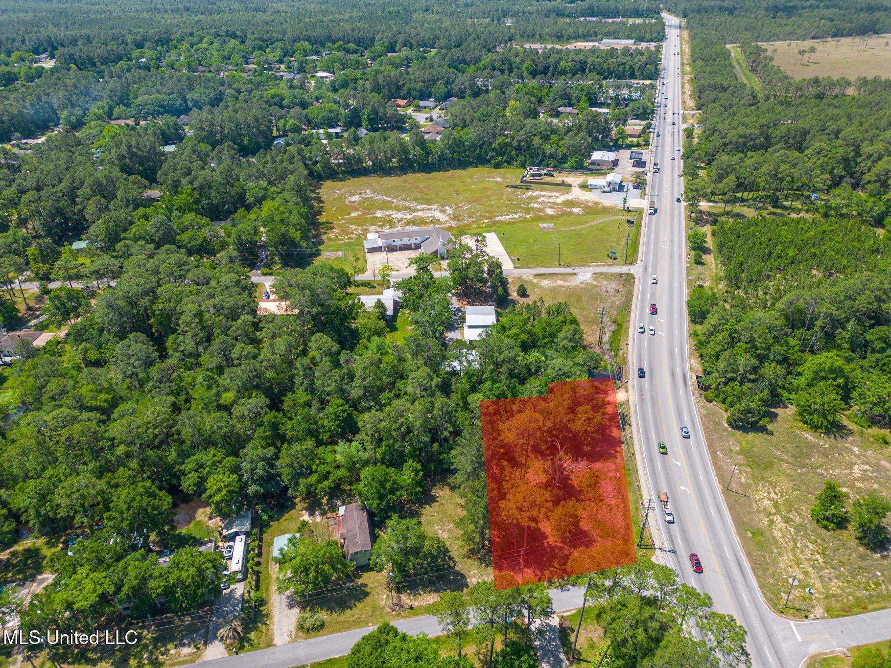 Robertsdale Road Property Photo 3