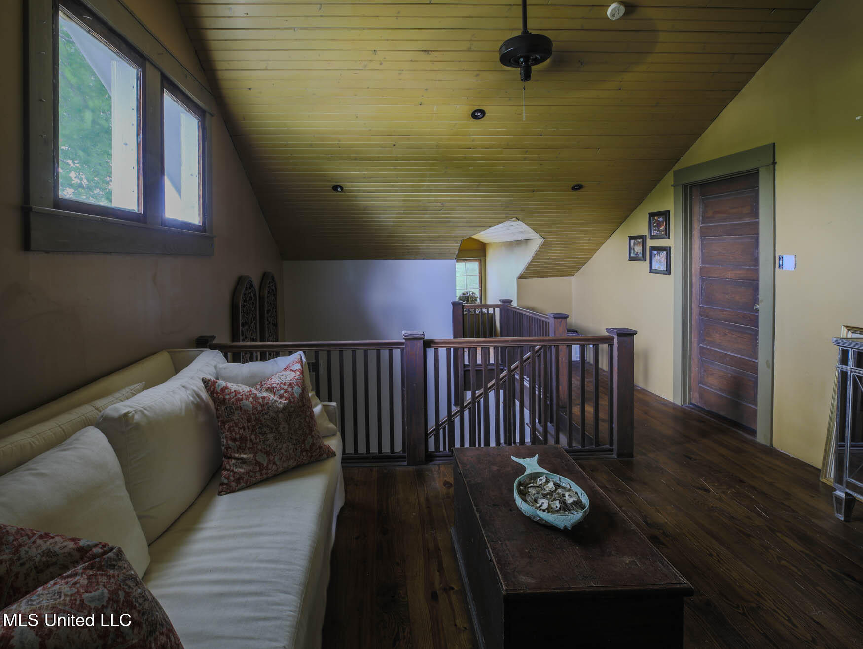 307 Grand Boulevard Property Photo 45