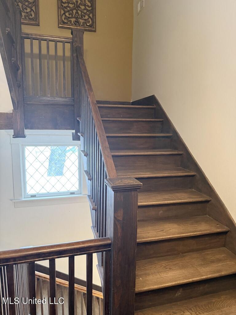 307 Grand Boulevard Property Photo 52
