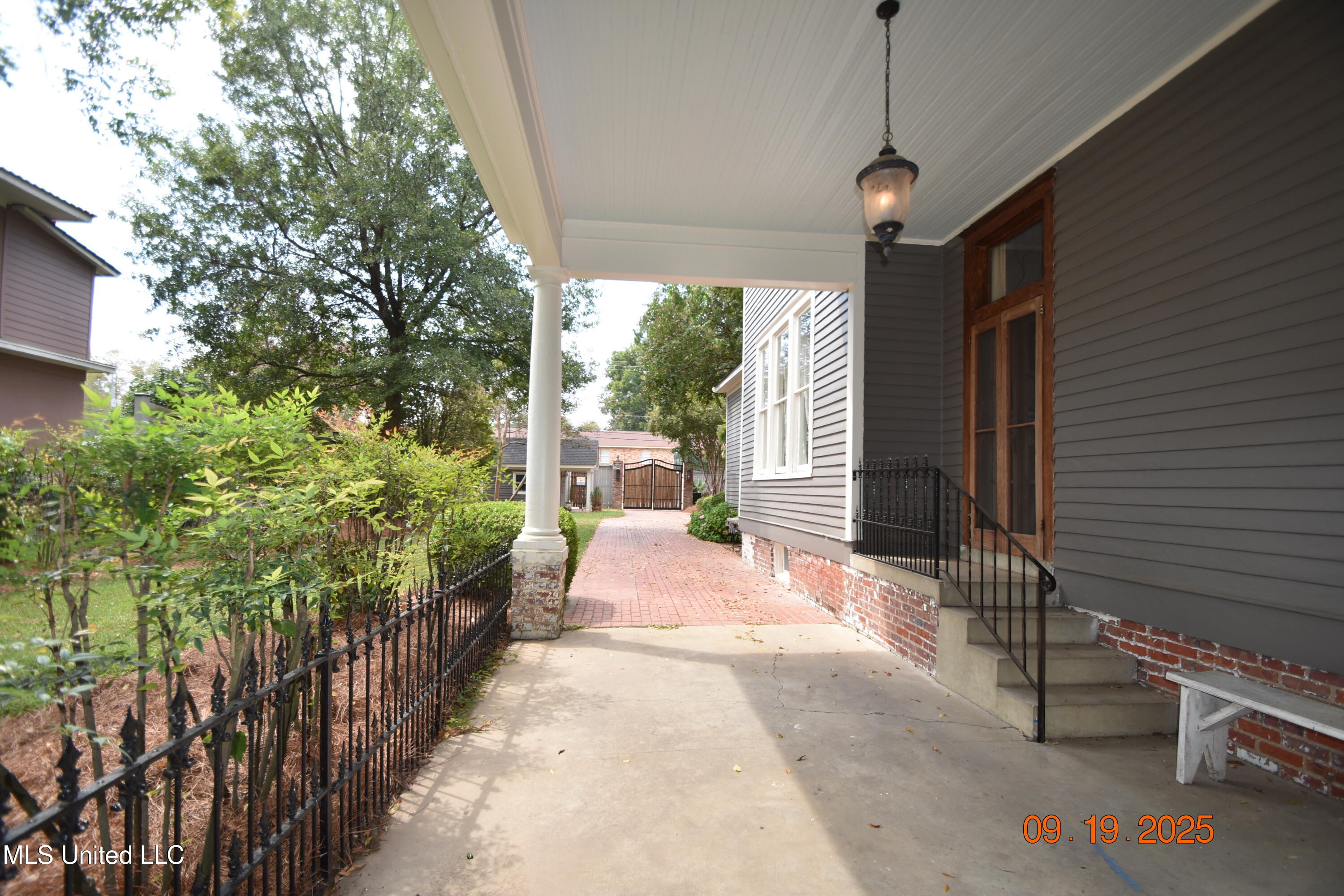 307 Grand Boulevard Property Photo 59
