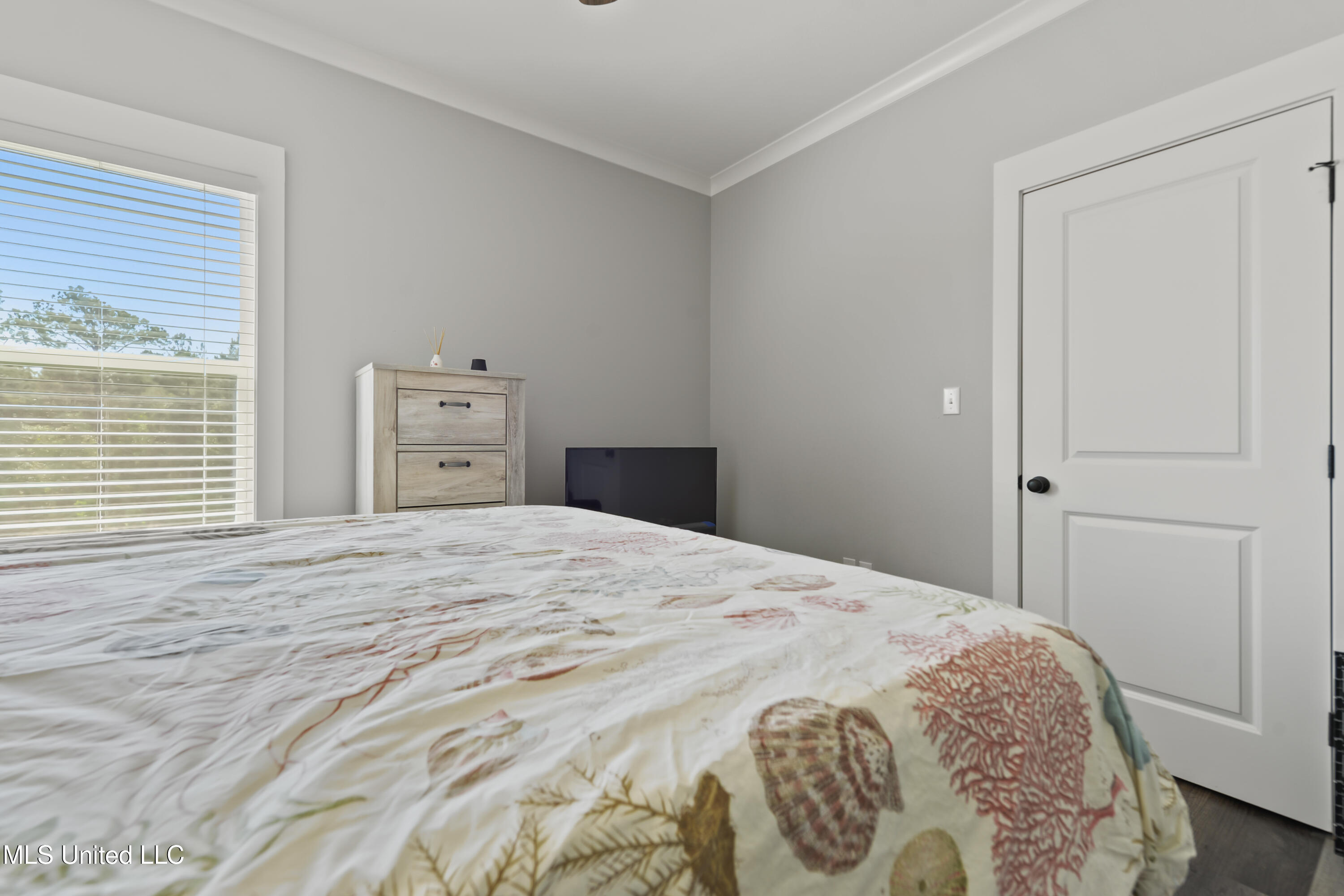 4024 Cardinal Street Property Photo 16