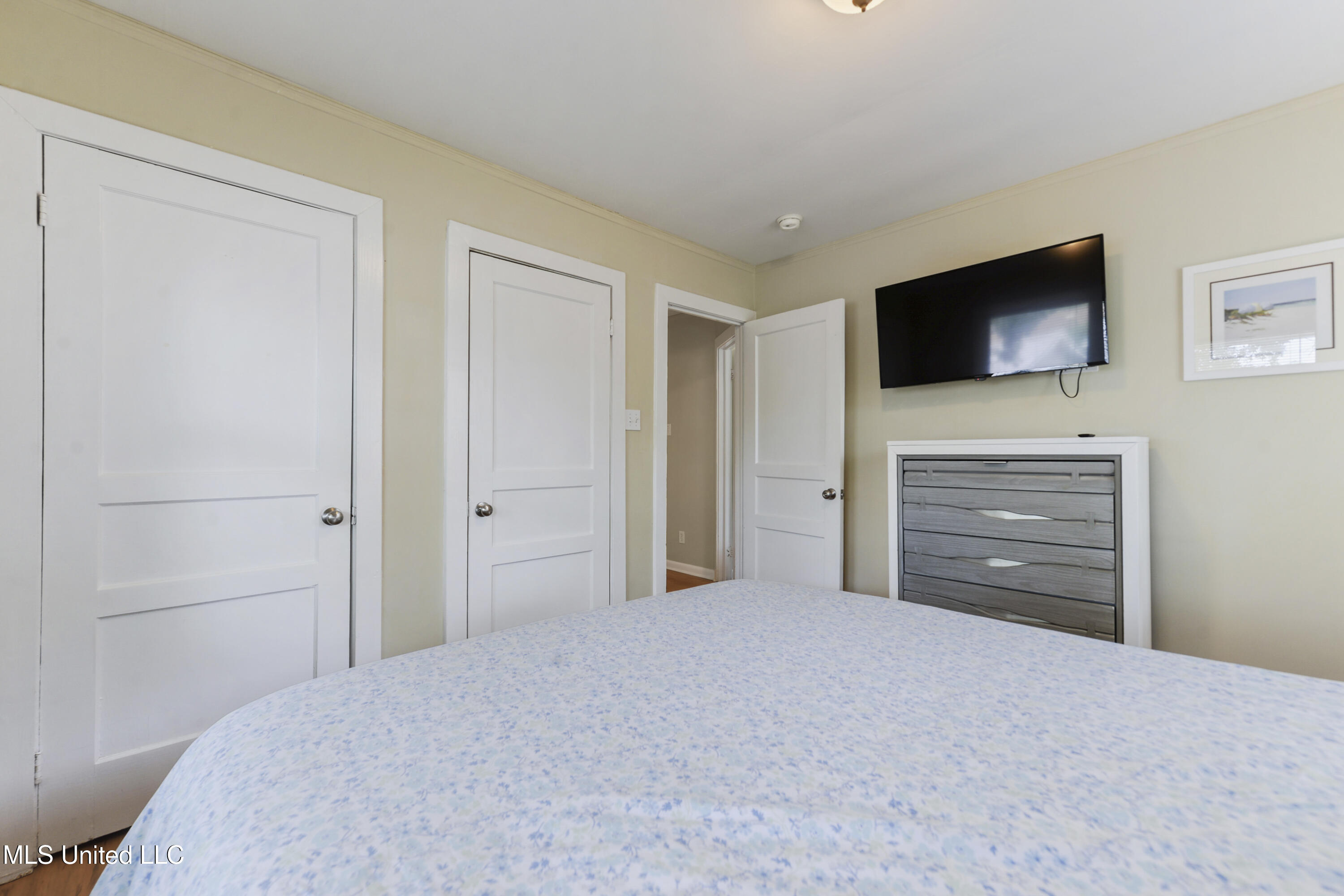 105 Hickory Lane Property Photo 15