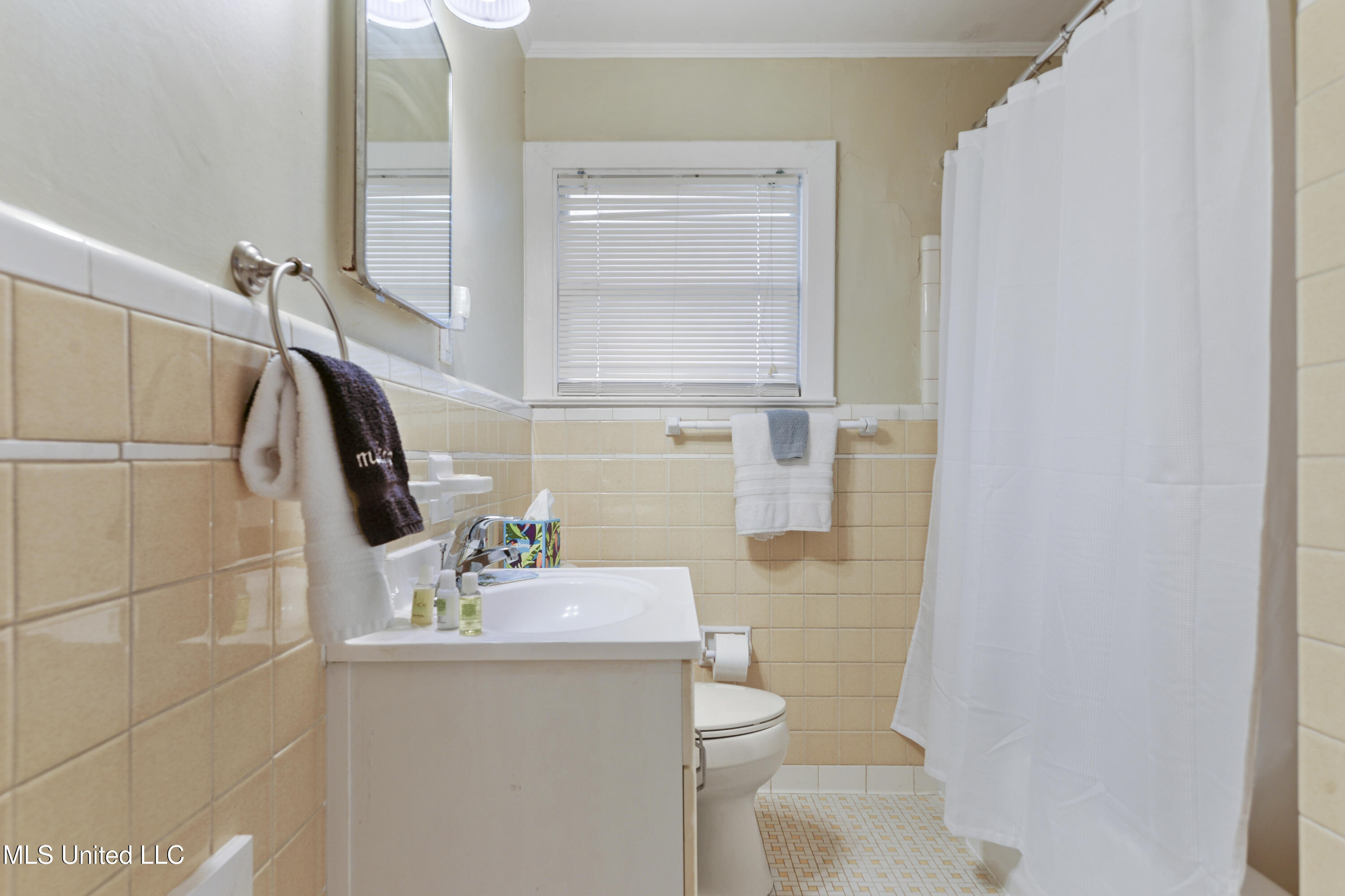 105 Hickory Lane Property Photo 18