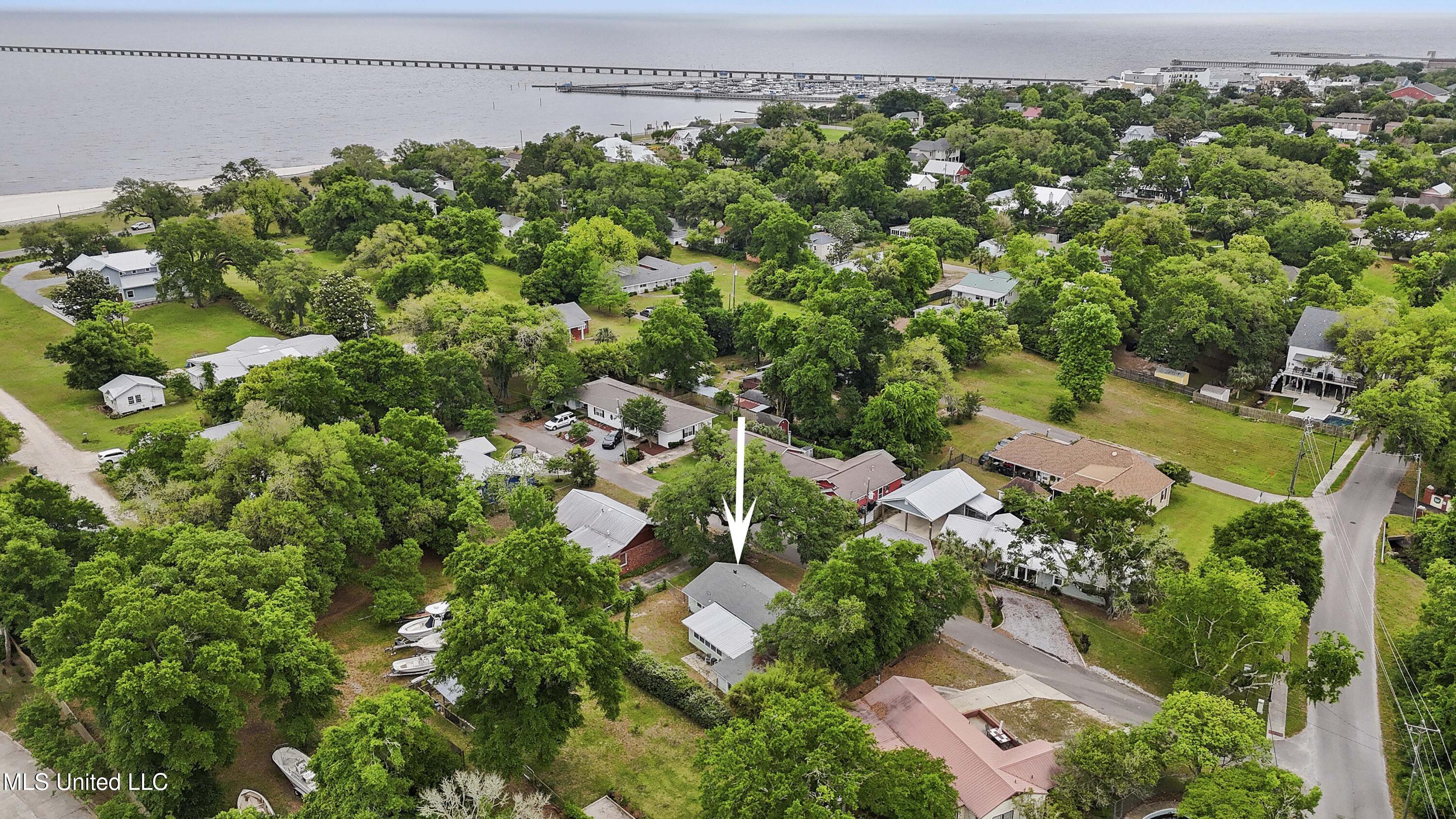105 Hickory Lane Property Photo 23