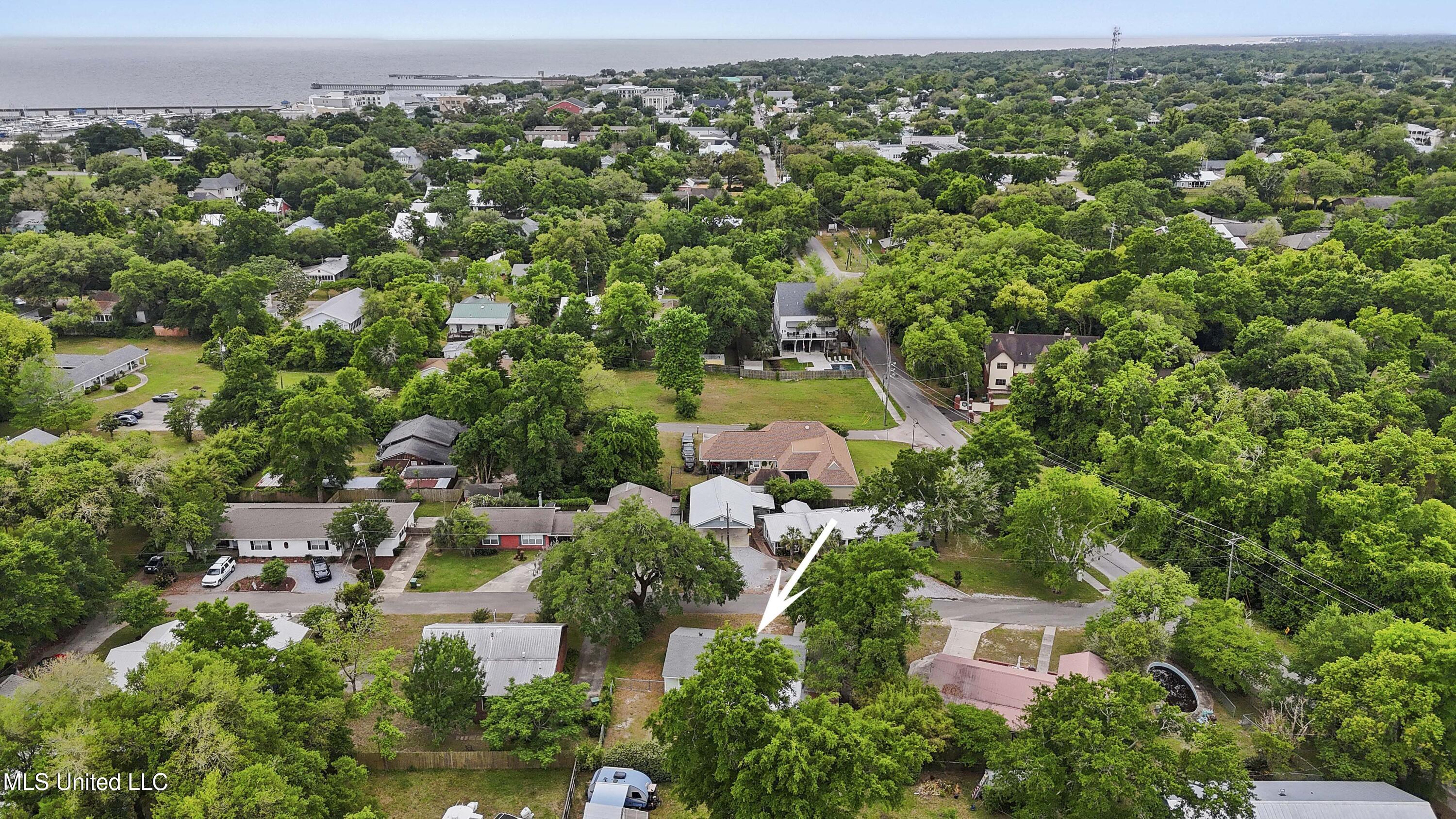 105 Hickory Lane Property Photo 24