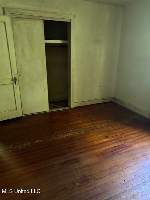 3411 25th Avenue Property Photo 3