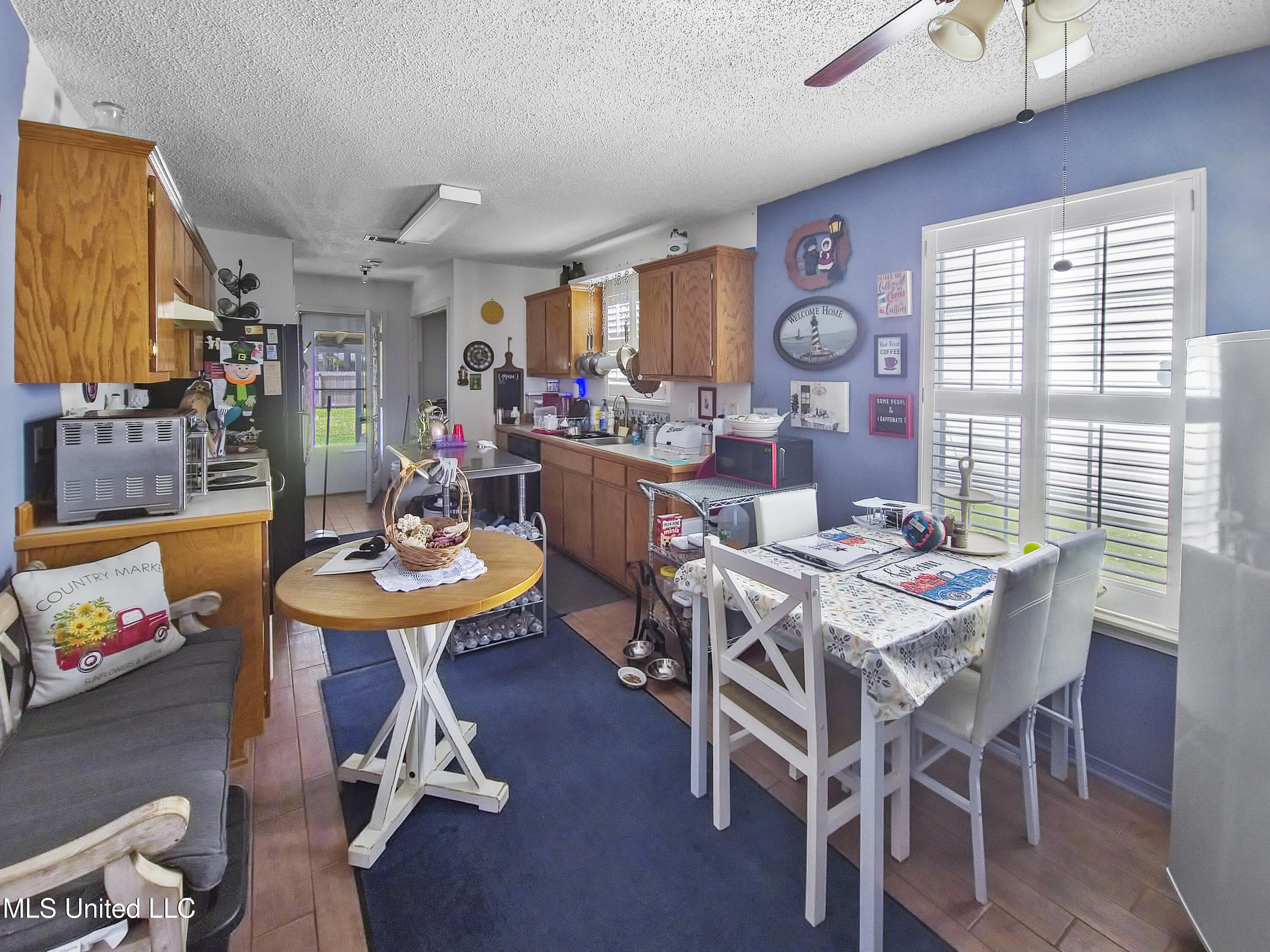 10569 Sharp Boulevard Property Photo 8