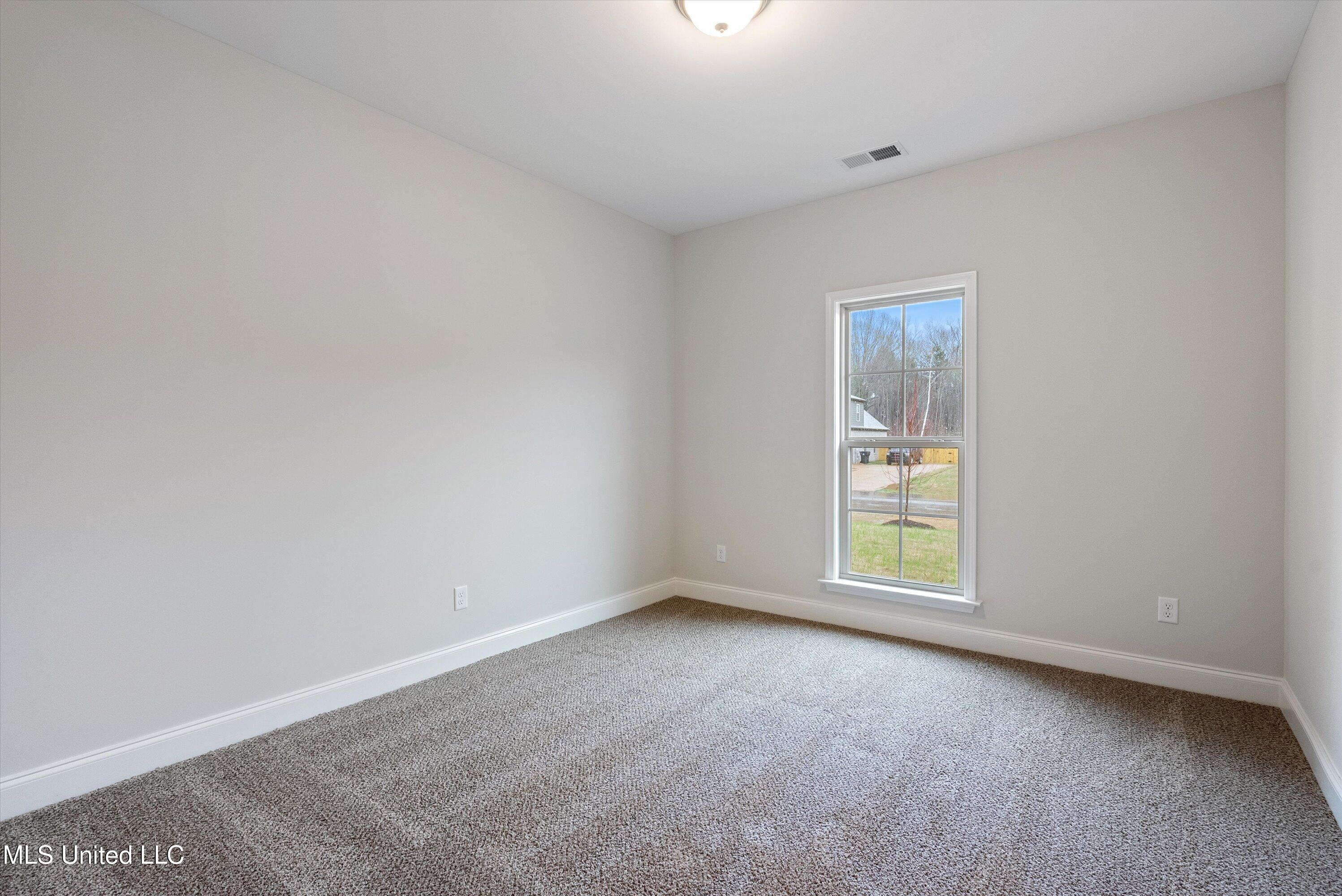 907 Collie Drive Property Photo 20