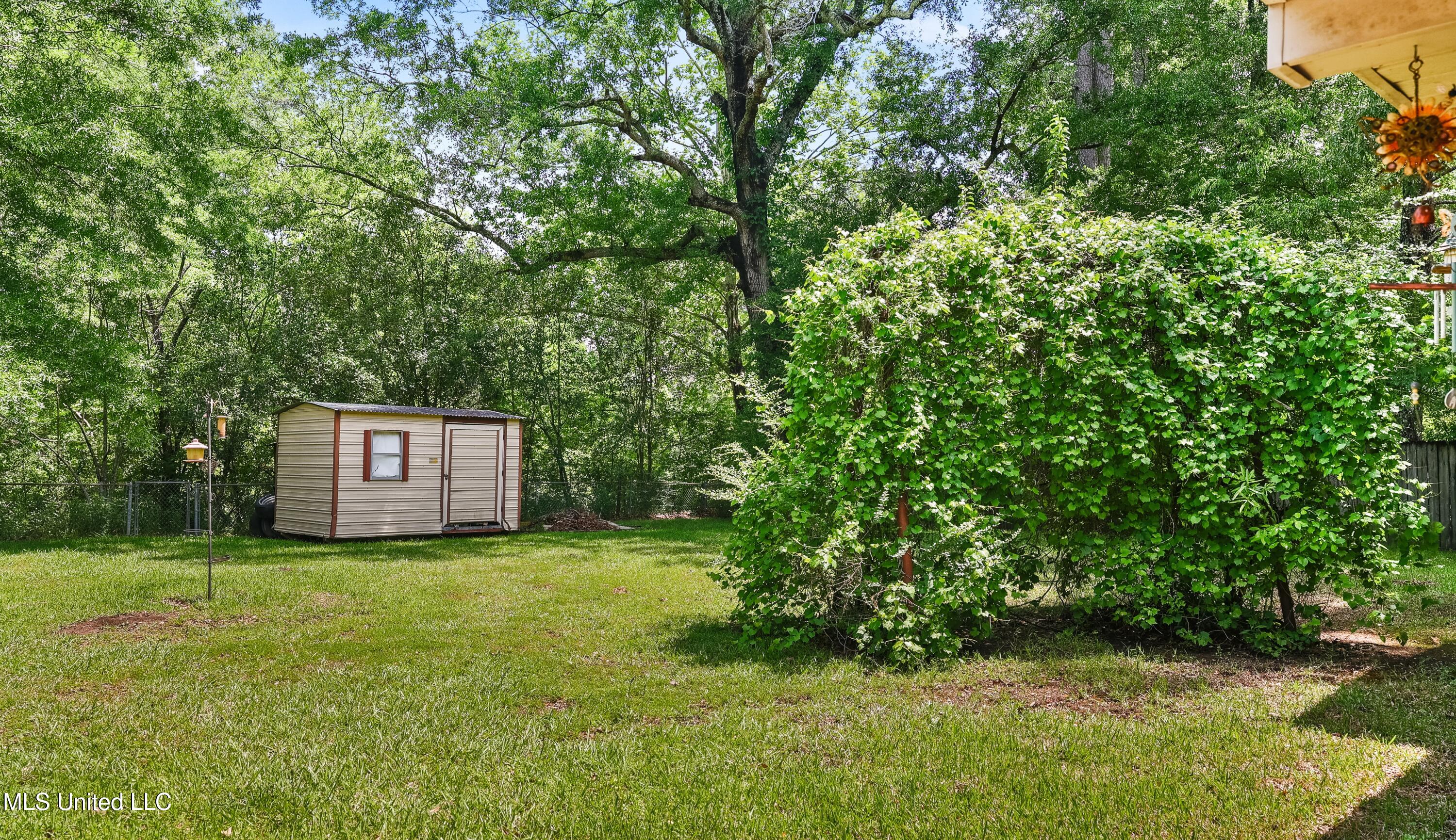 3246 Longwood Drive Property Photo 14