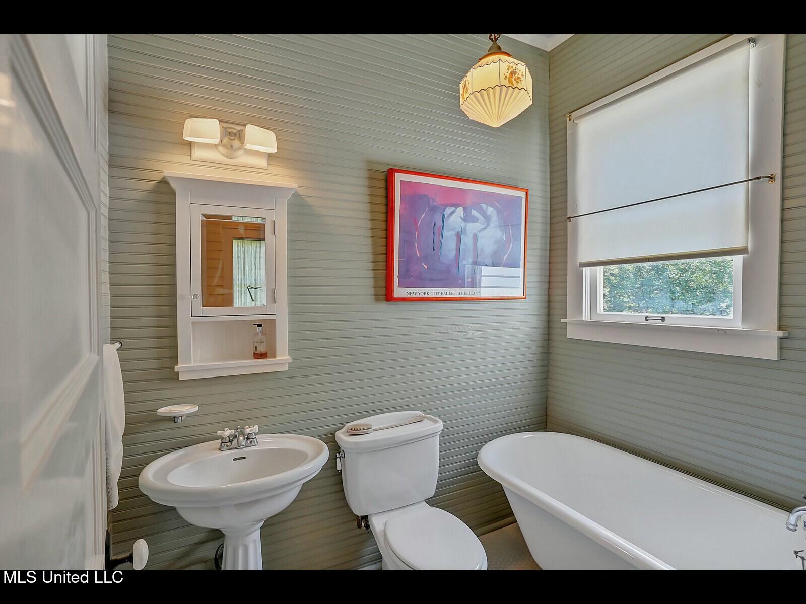 138 E Fulton Street Property Photo 49