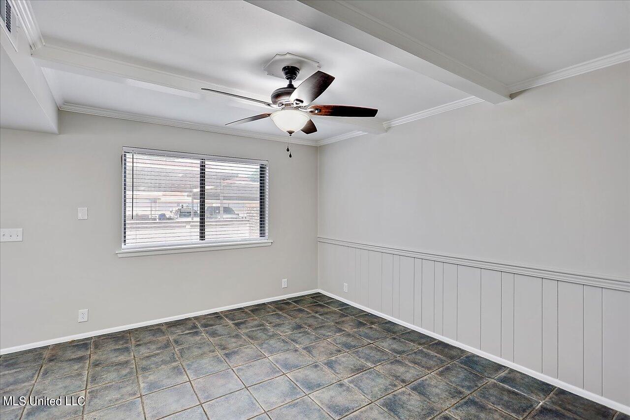 356 Lakebend Drive Property Photo 23