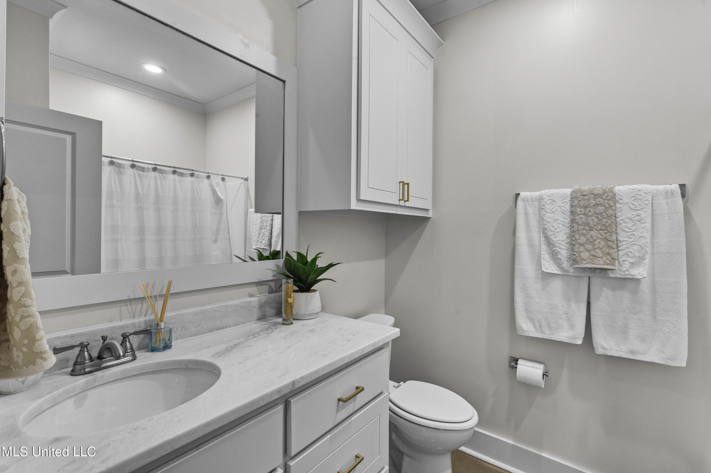 212 Ashbury Cove Property Photo 21