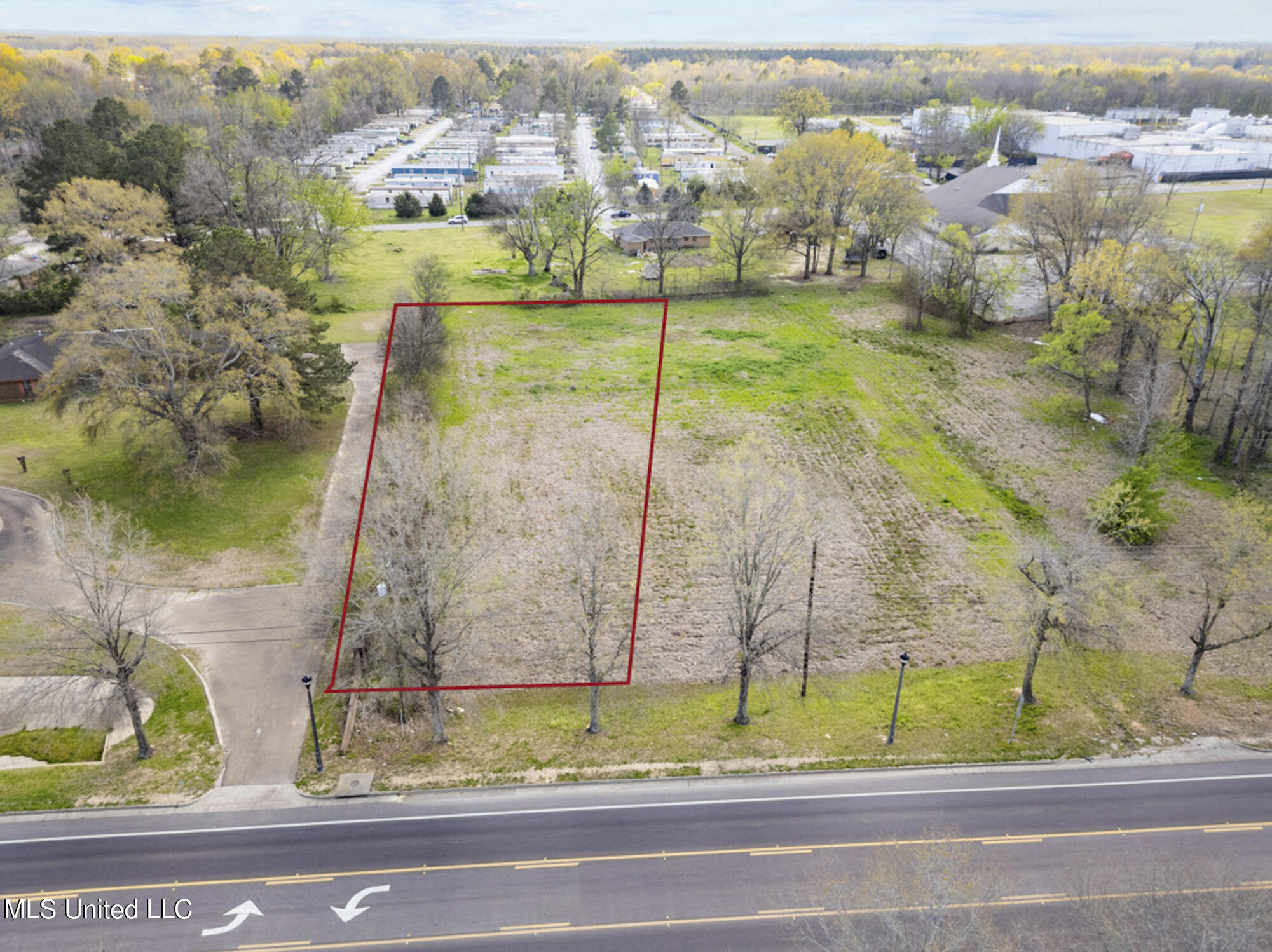 1001 W Peace Street Property Photo 3