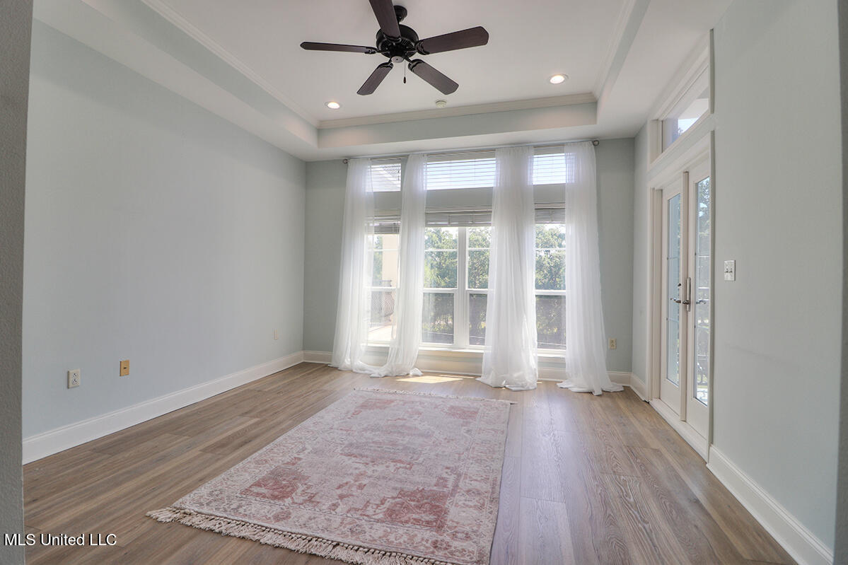 1100 W Beach Boulevard Property Photo 3