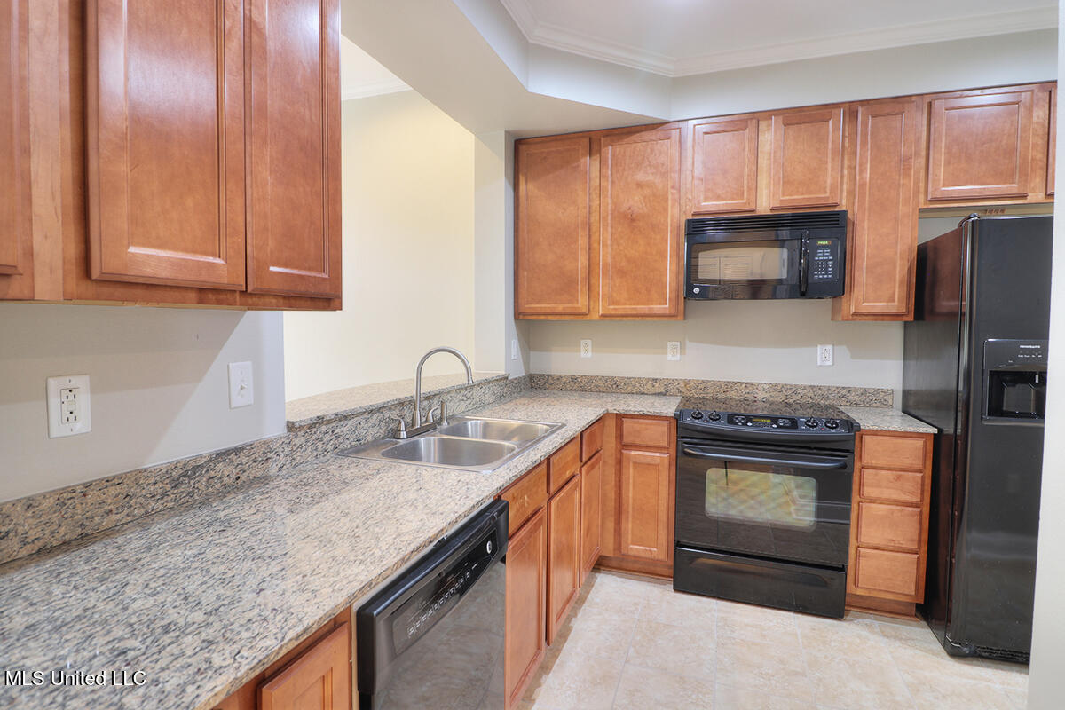 1100 W Beach Boulevard Property Photo 7