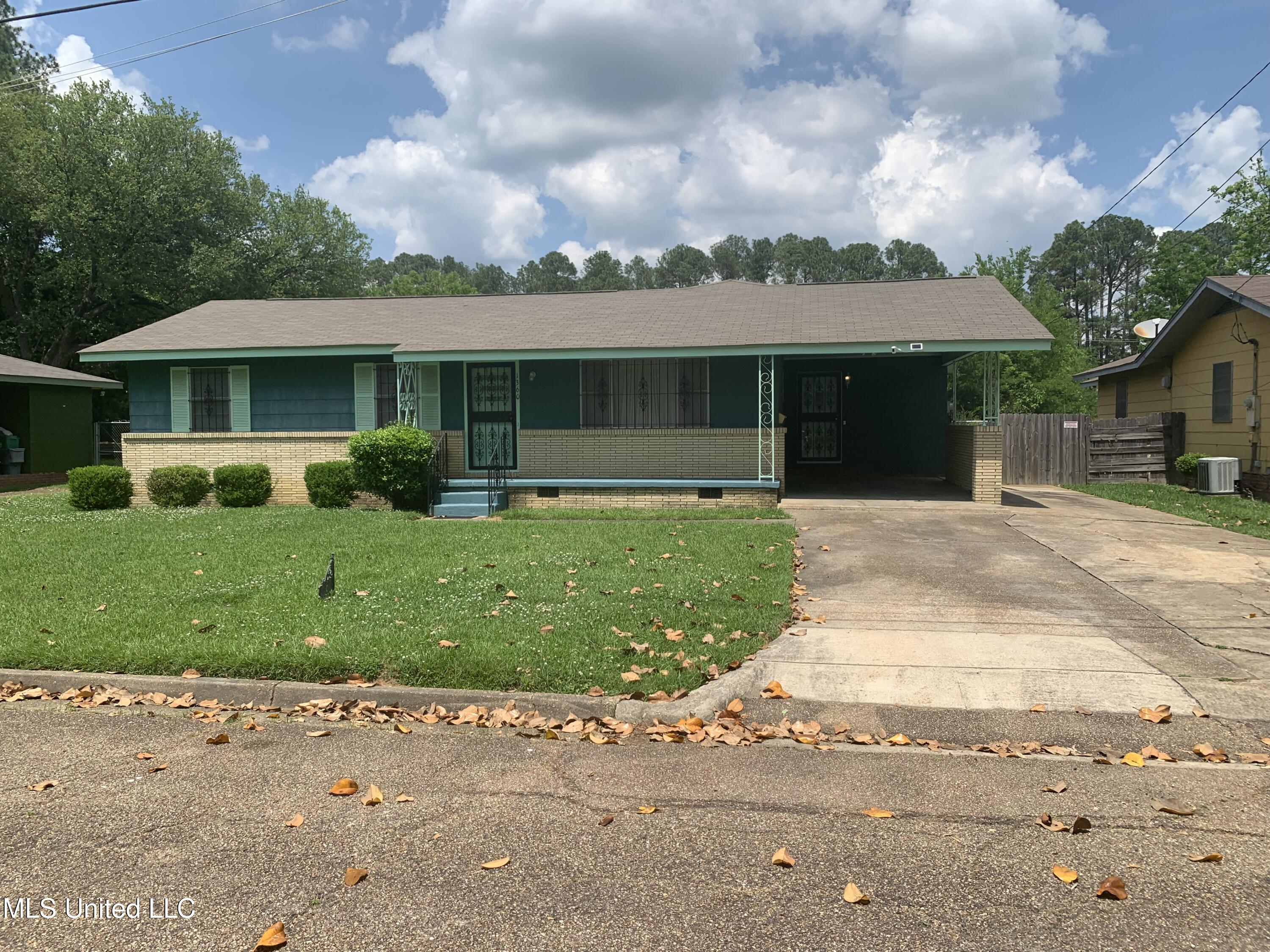 1360 Brinkley Drive Property Photo 1