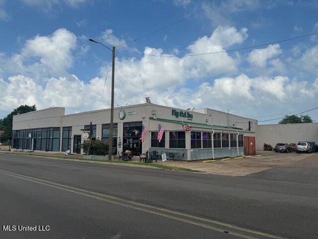 116 S Canal Street Property Photo 1