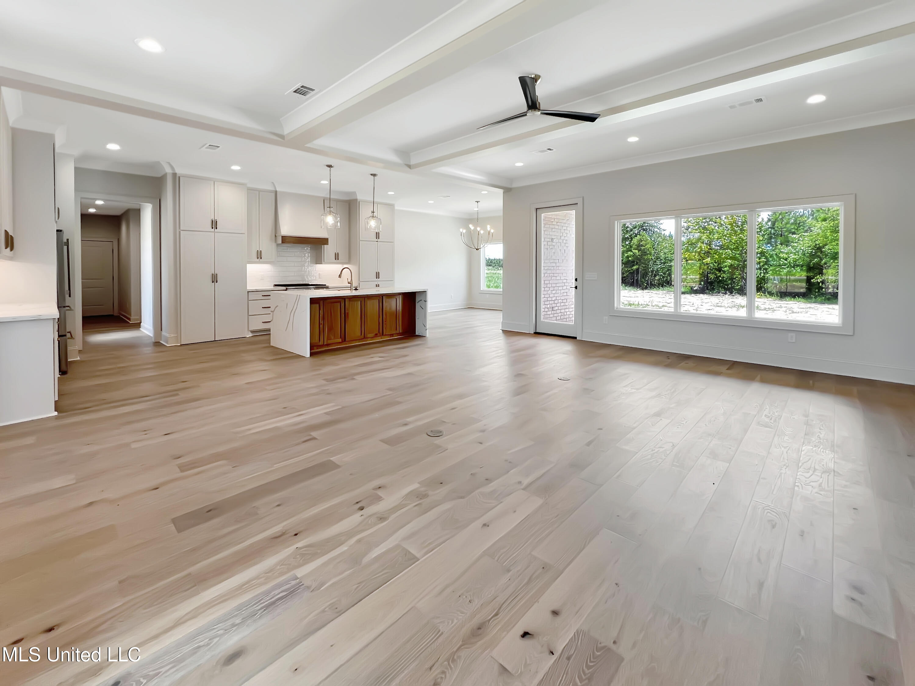 538 Stump Ridge Road Property Photo 4