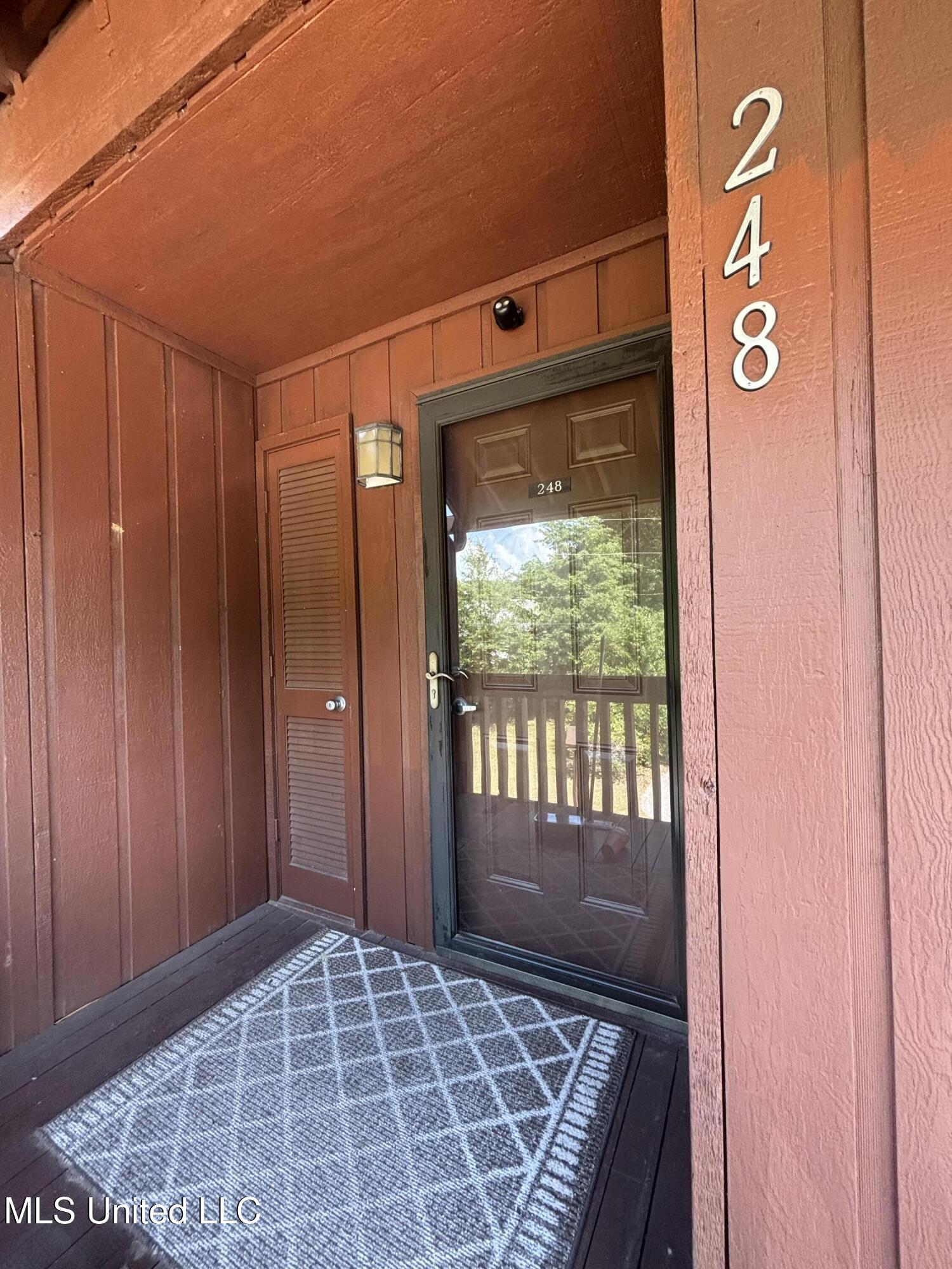 248 Lakeside Villa Property Photo 3