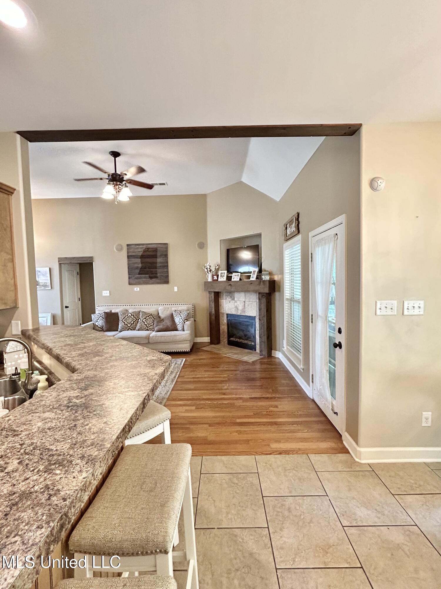 3426 Westwind Drive Property Photo 14