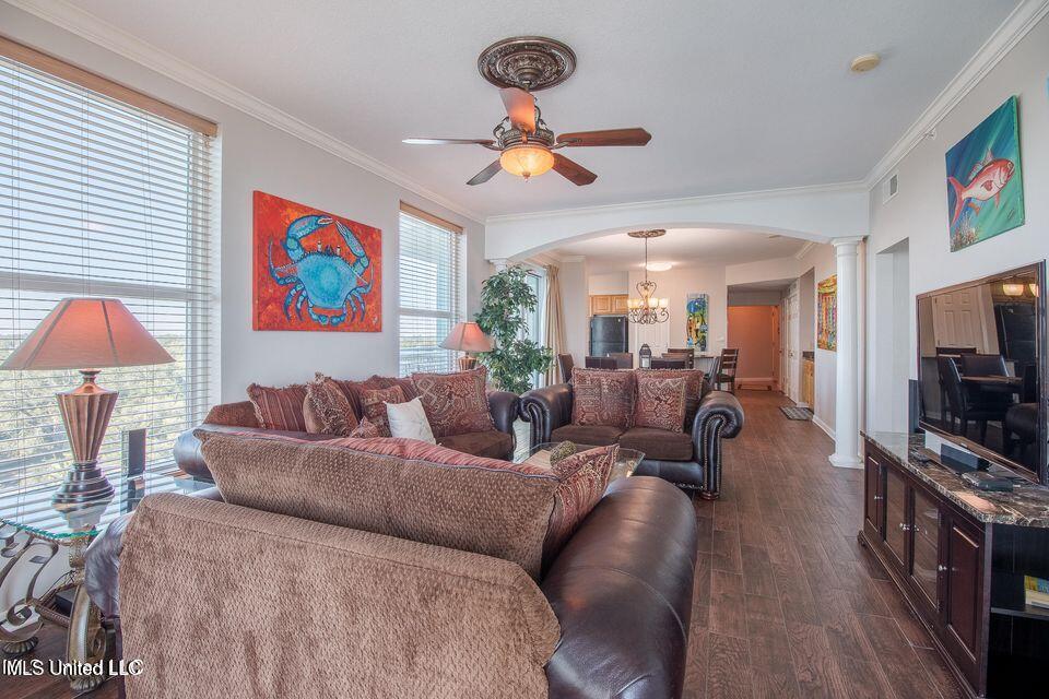 2230 Beach Drive Property Photo 16