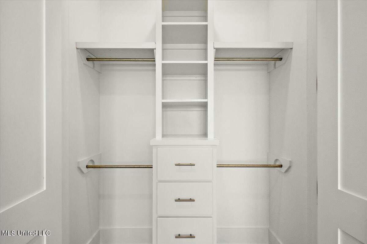 253 N Natchez Drive Property Photo 15