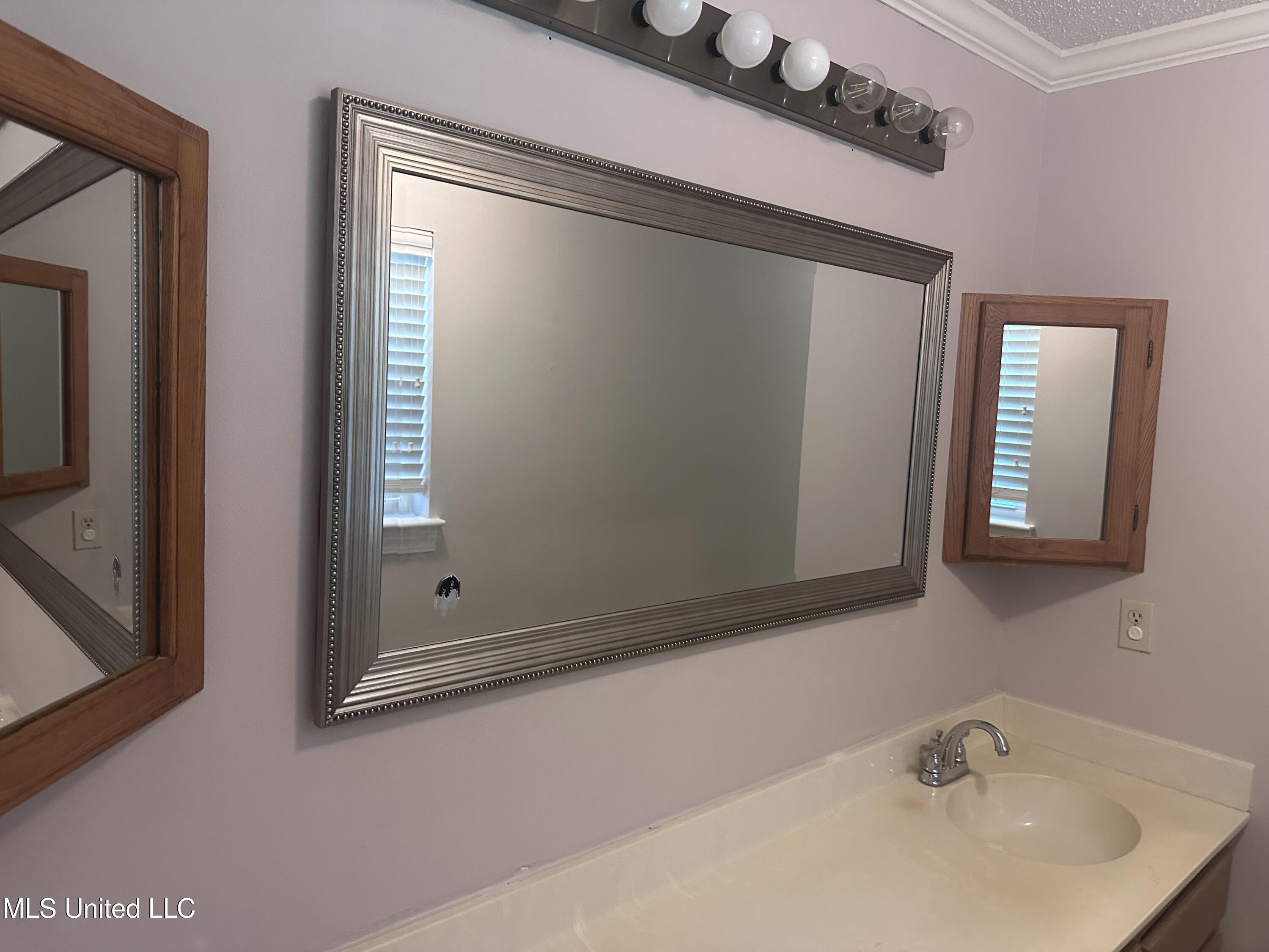 903 Westwood Street Property Photo 26